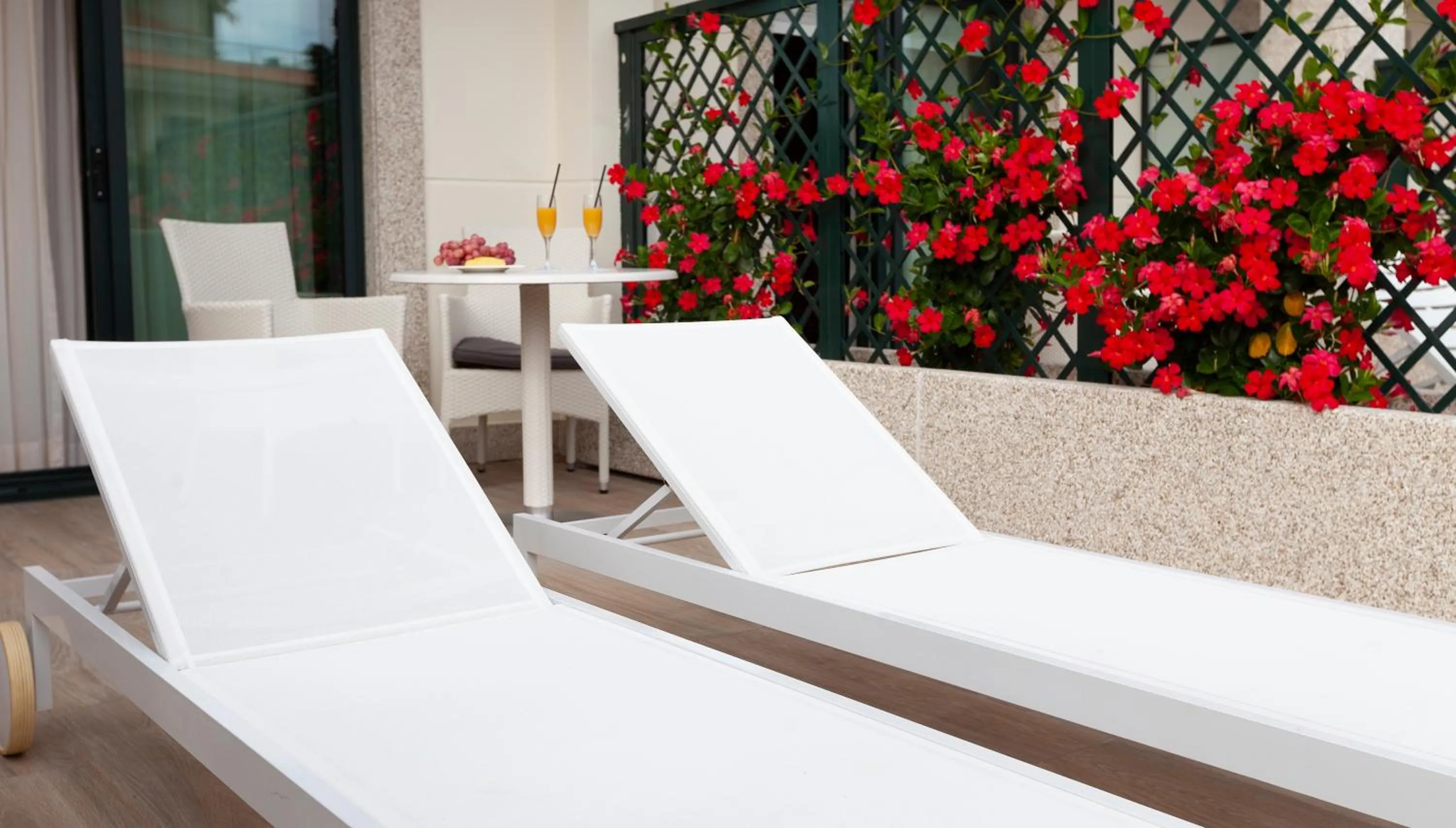 Balcony/Terrace in Hotel Carlos I Silgar