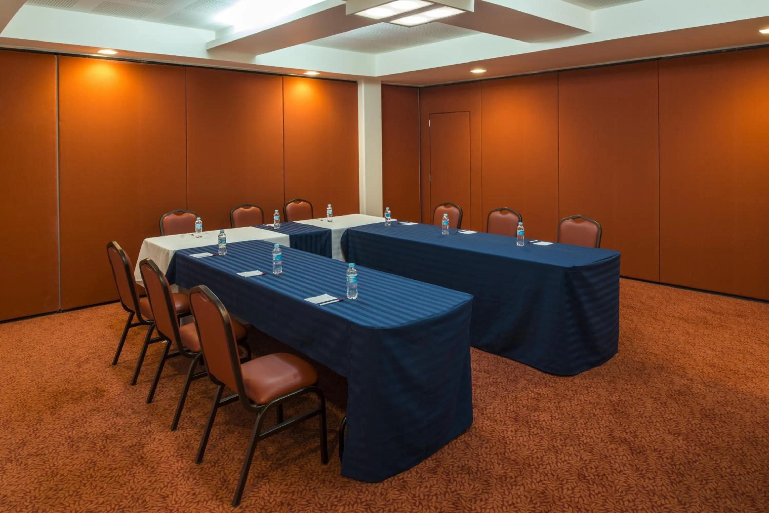 Meeting/conference room in Mision Express Queretaro