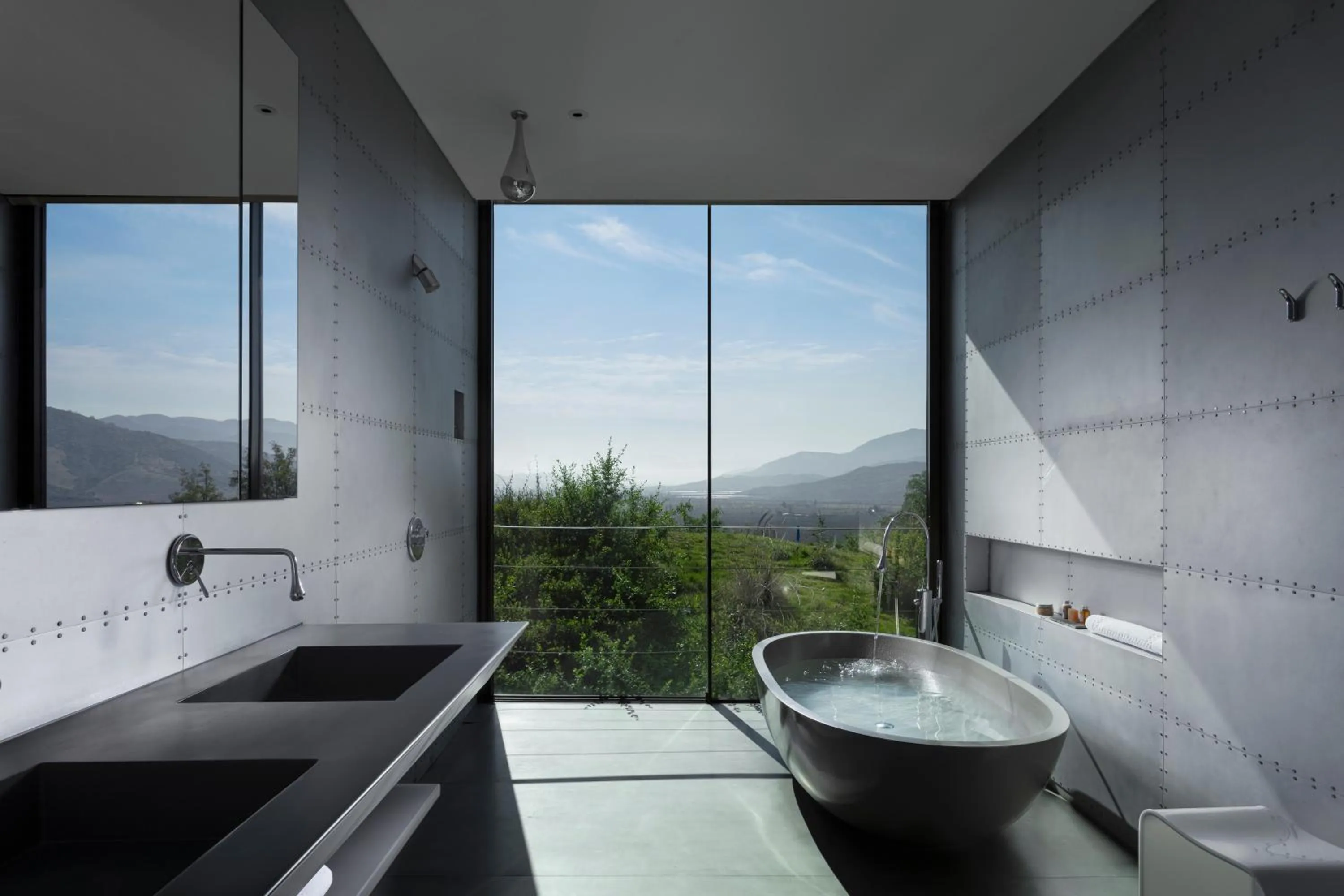 Bathroom in Vik Chile