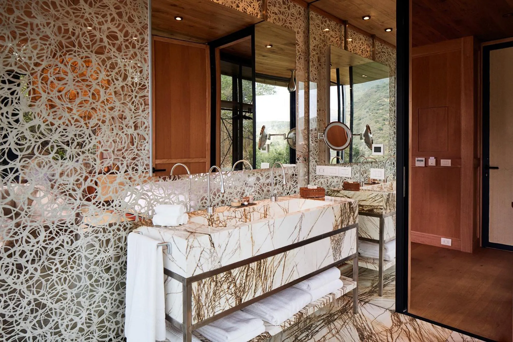 Bathroom in Vik Chile