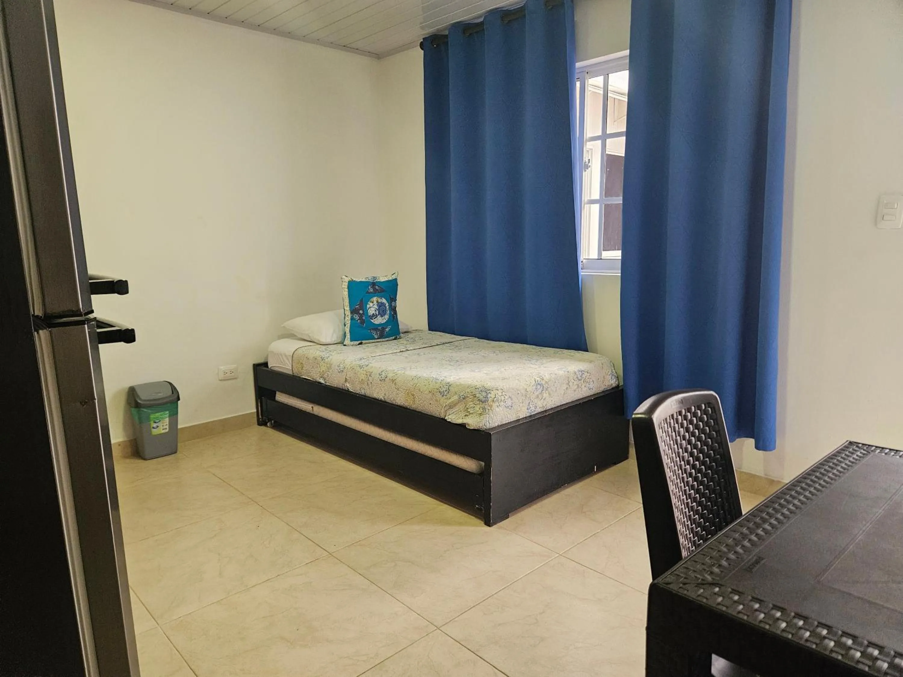 Bed in Caribbean Island Hotel Piso 2