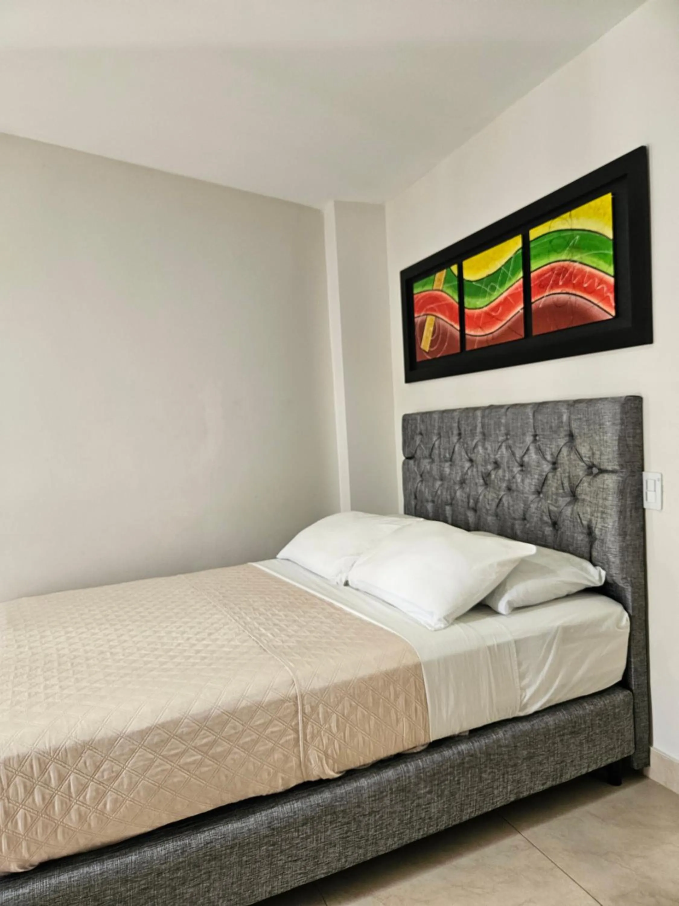 Bed in Caribbean Island Hotel Piso 2