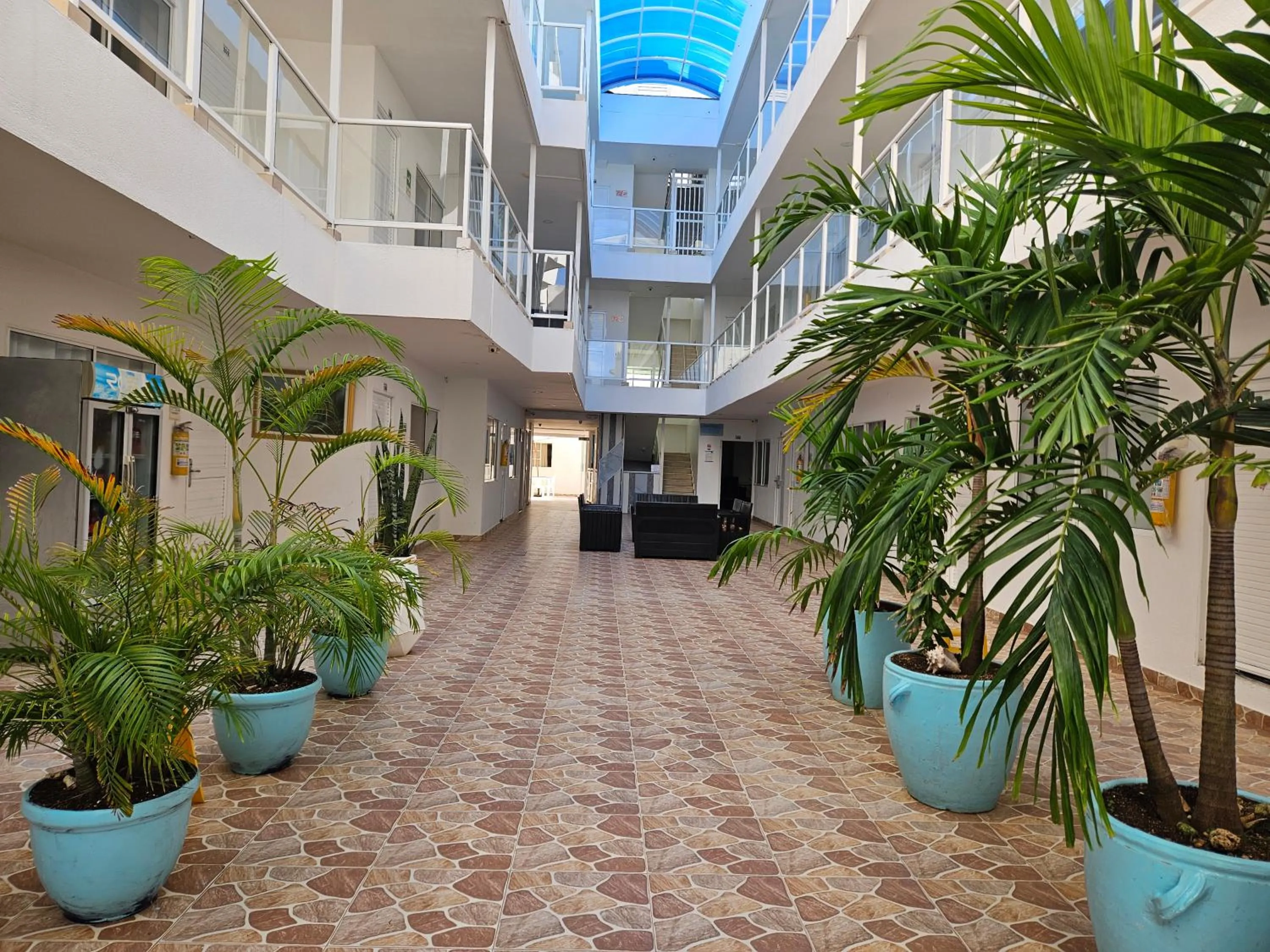 Property building in Caribbean Island Hotel Piso 2