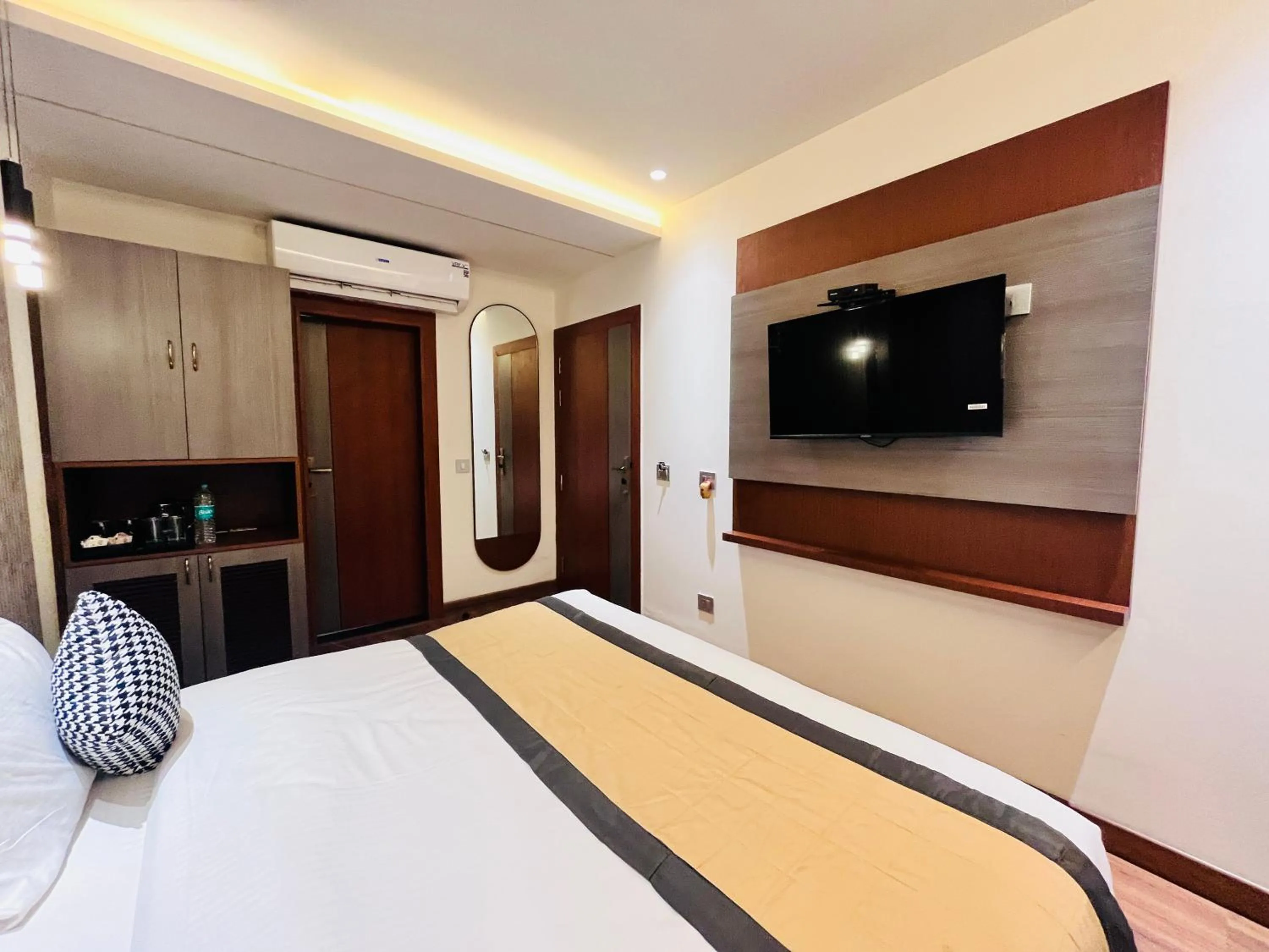 Bed in Western Blu INN