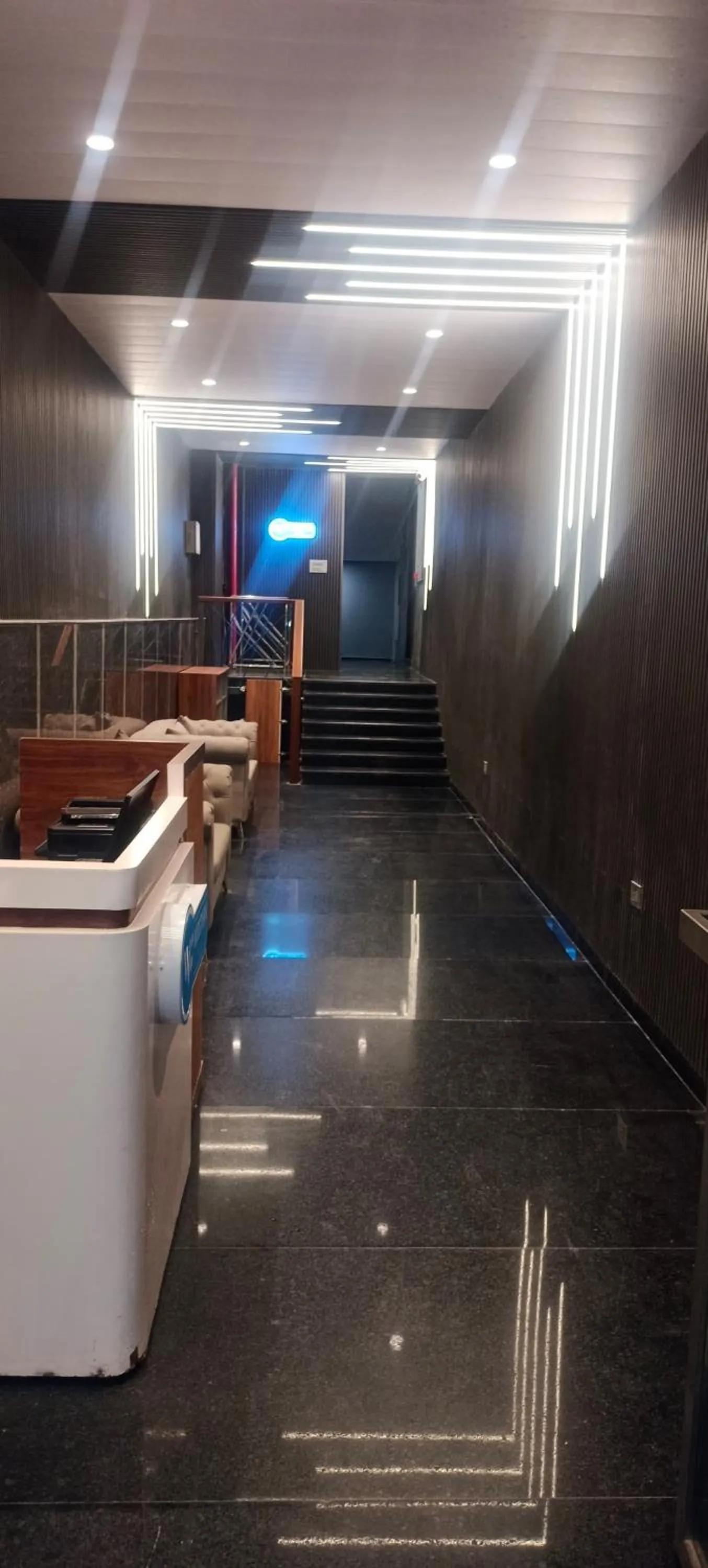 Lobby or reception in Western Blu INN