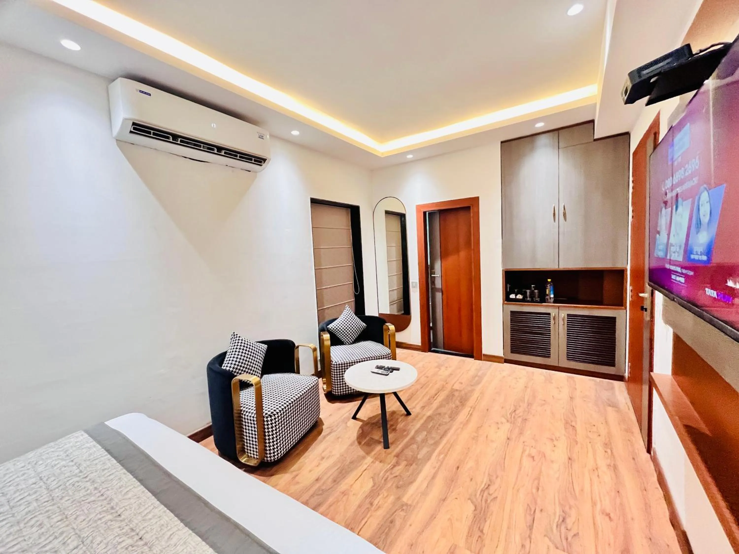 Bed in Western Blu INN