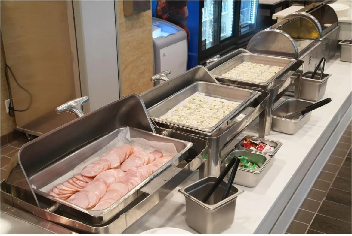 Buffet breakfast in LA Crystal Hotel -Los Angeles-Long Beach Area