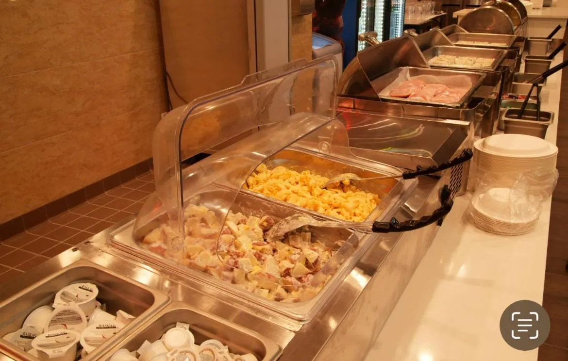 Buffet breakfast in LA Crystal Hotel -Los Angeles-Long Beach Area