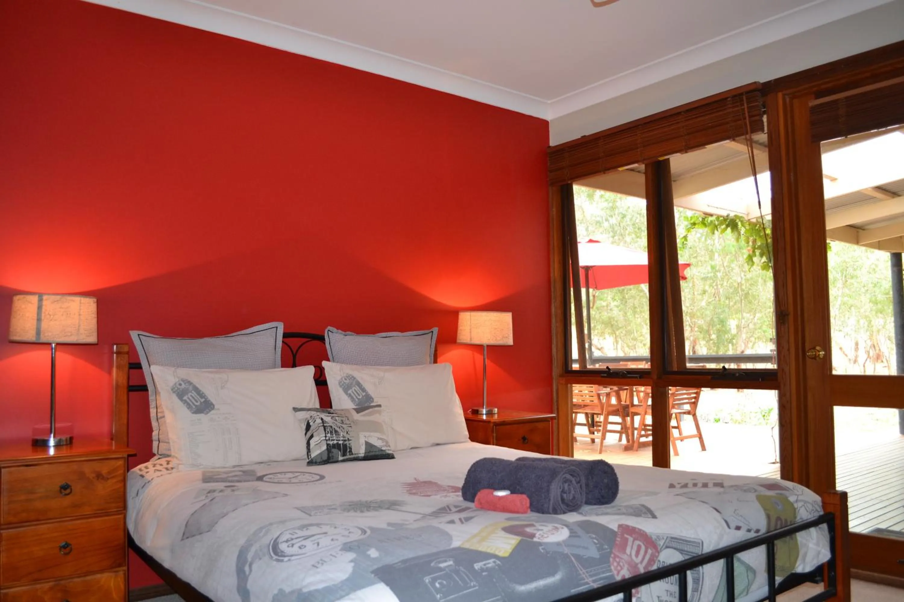 Bed in Friends at McLaren Vale