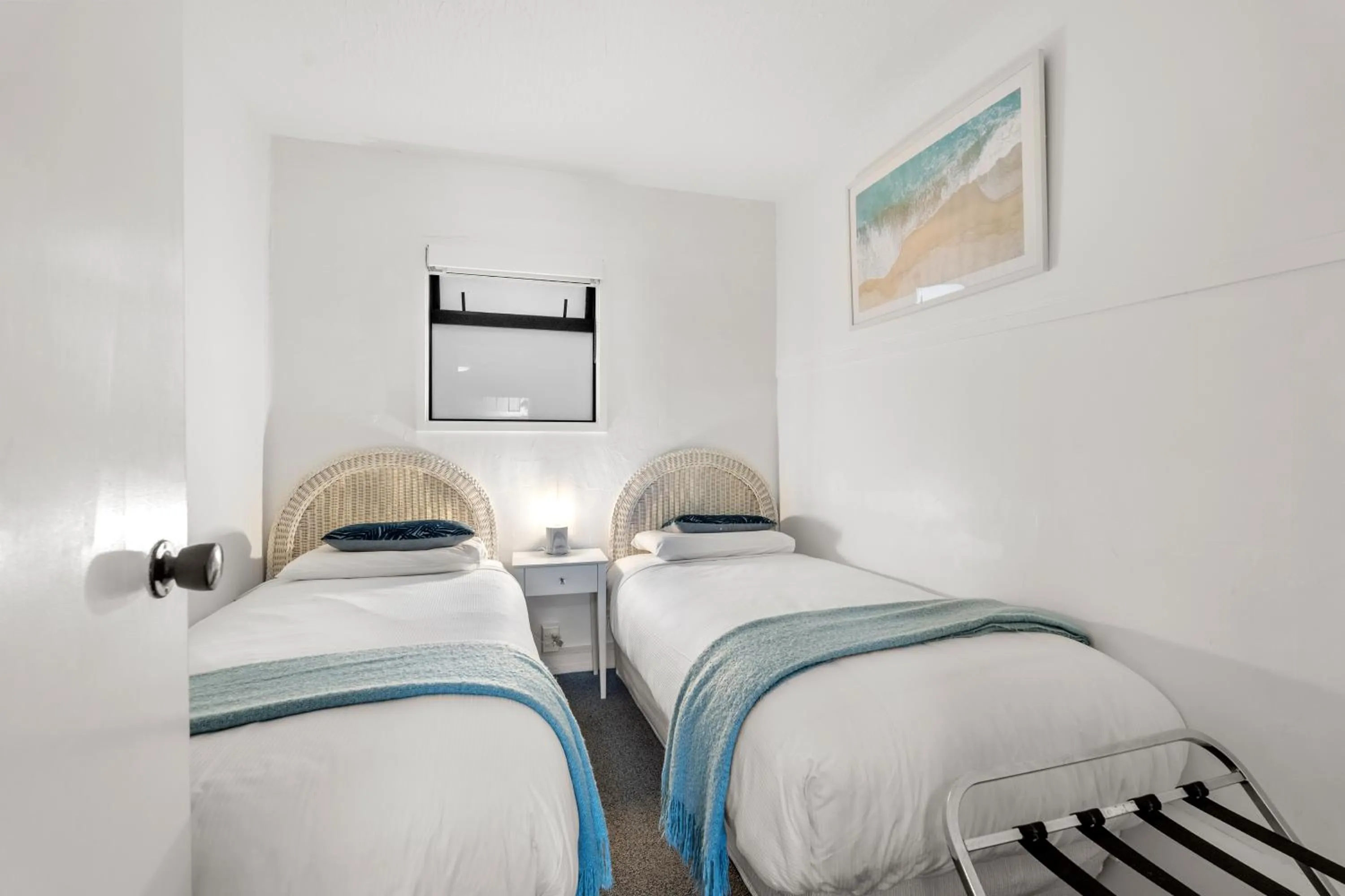 Bedroom, Bed in Orewa Beachcomber