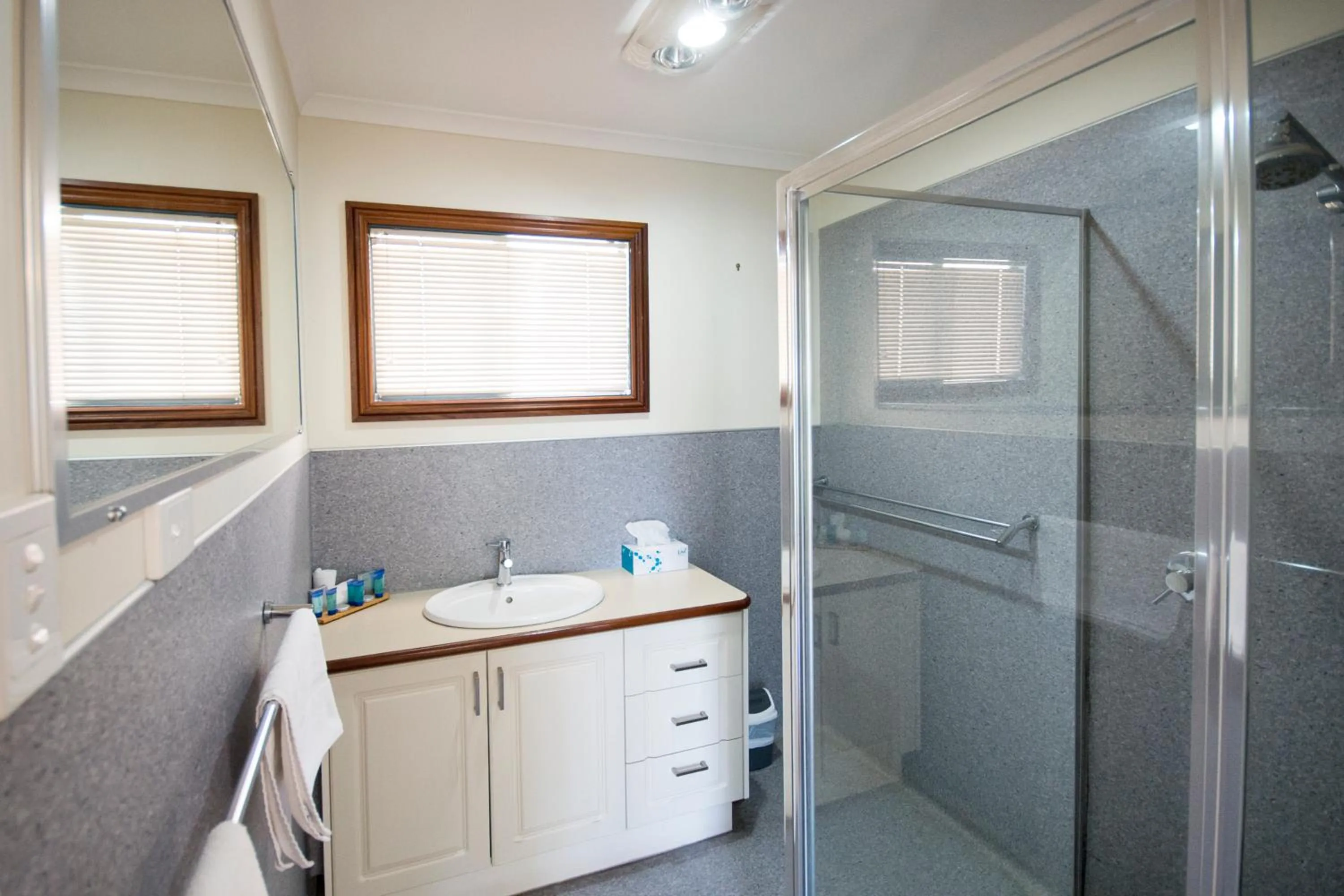 Clearwater Motel Apartments