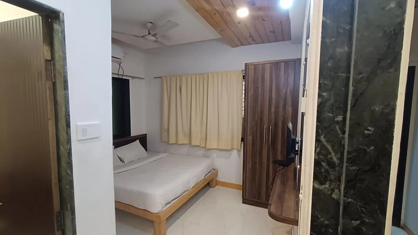 Bed in Hotel Green Woods