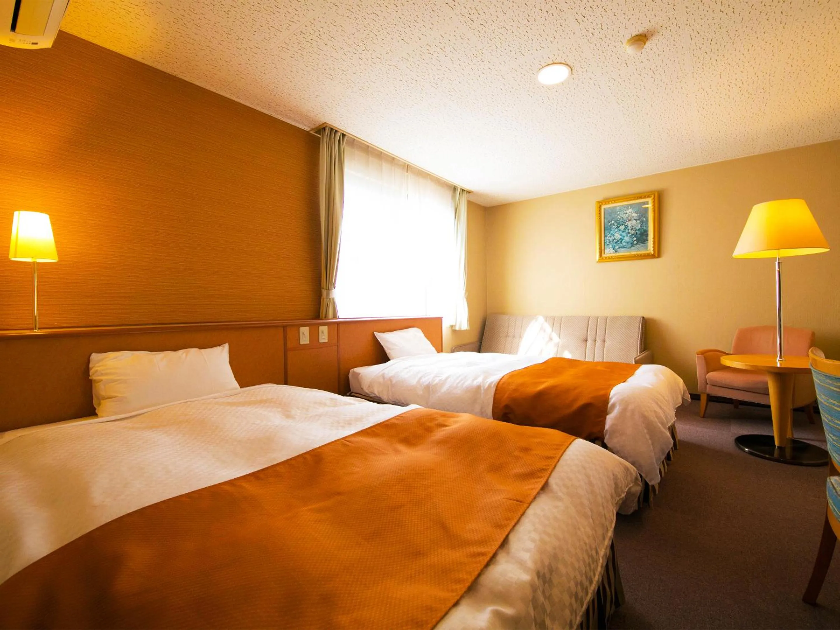Photo of the whole room, Bed in Iki Stellacote Taiankaku