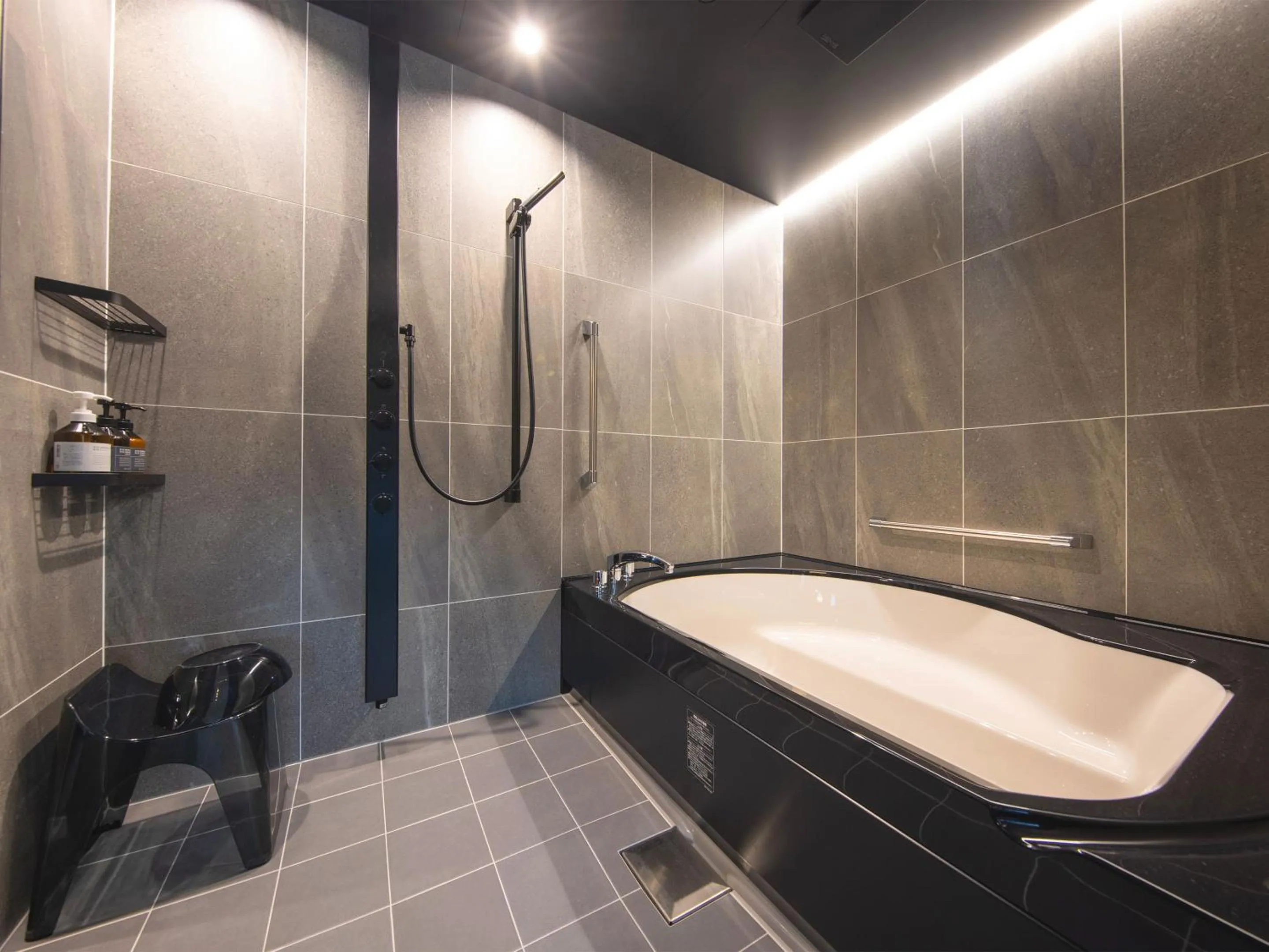 Shower in Iki Stellacote Taiankaku