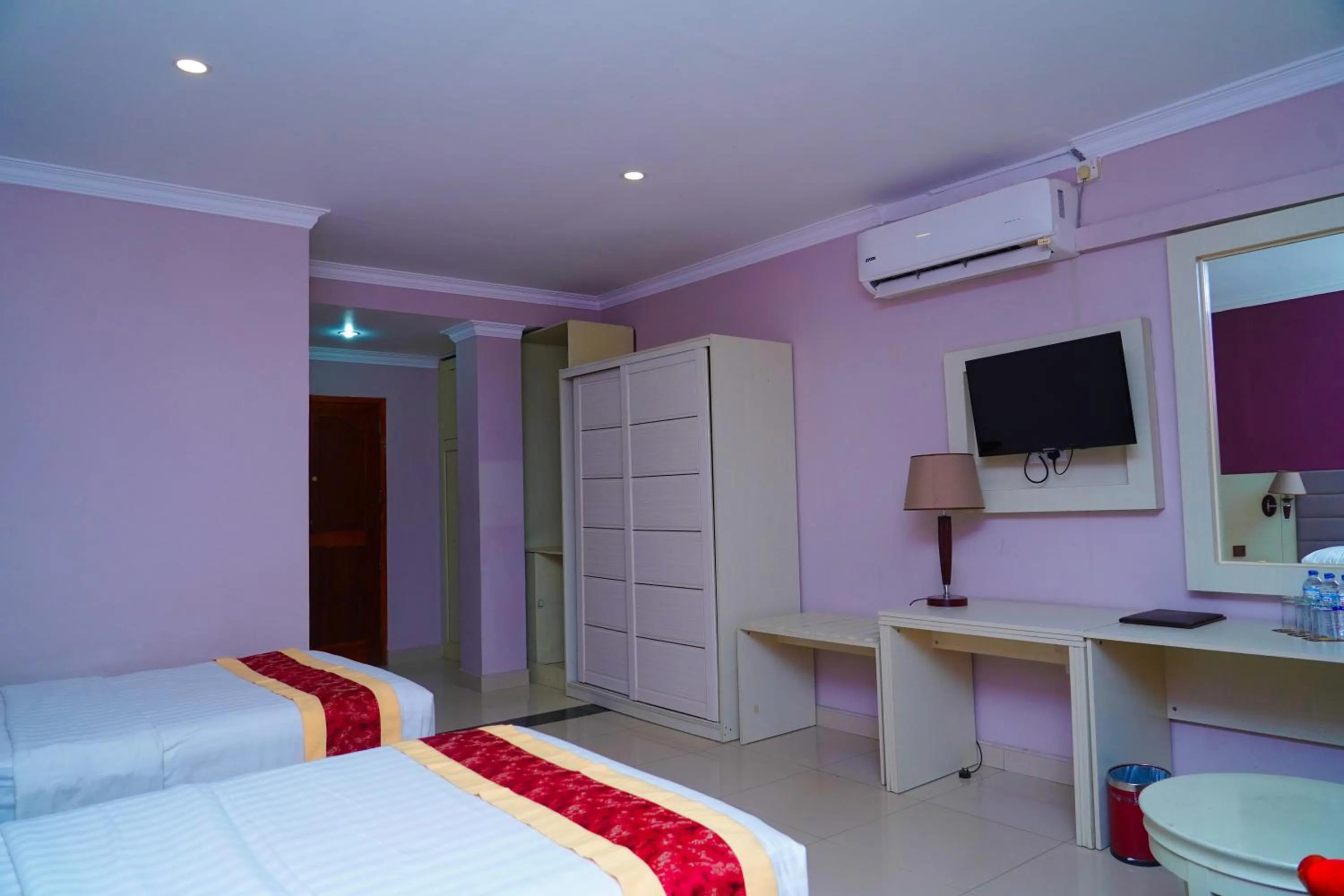 Bed in Tilko City Hotel Jaffna