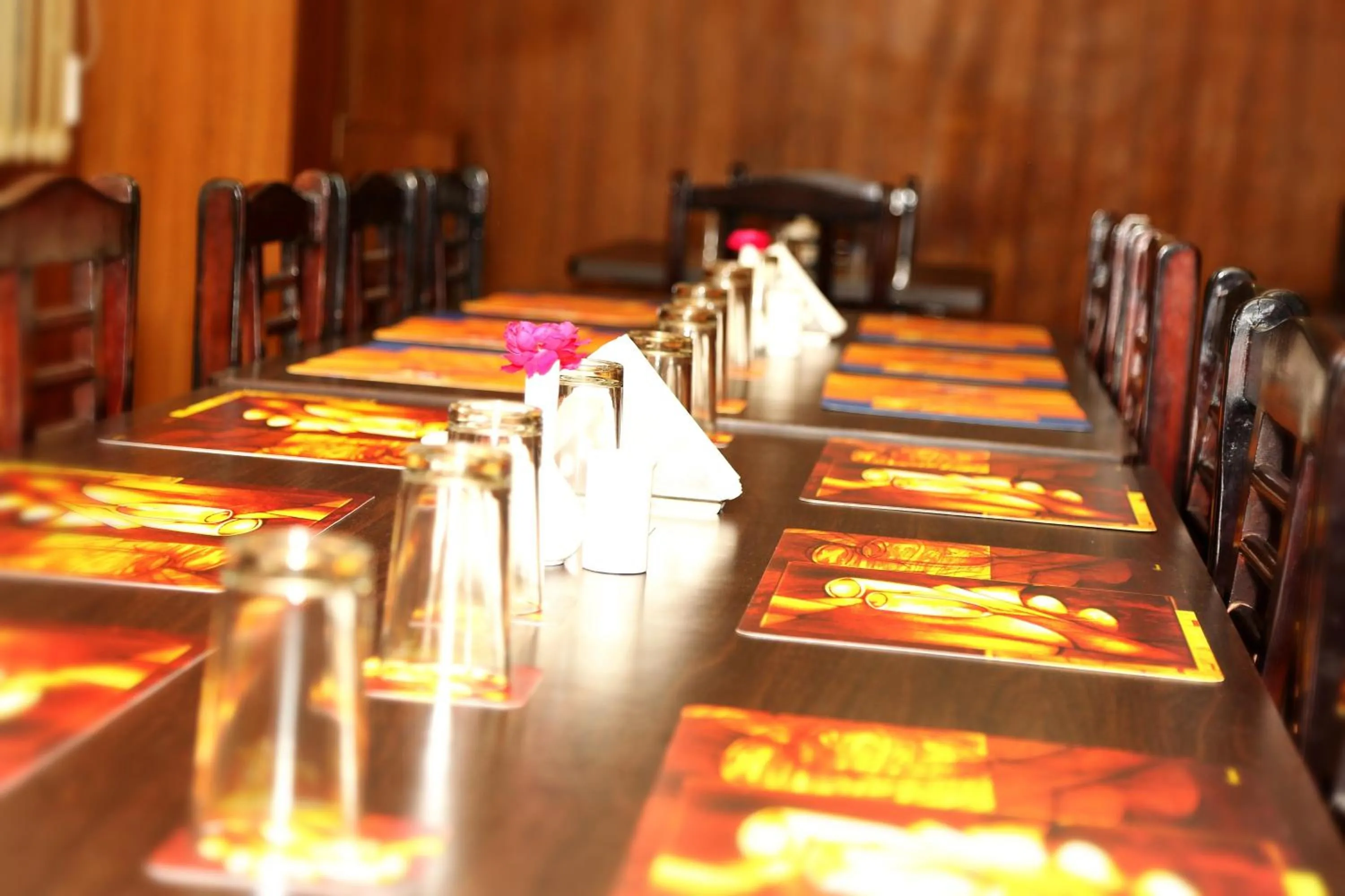 Restaurant/places to eat in Narayans Leela Inn