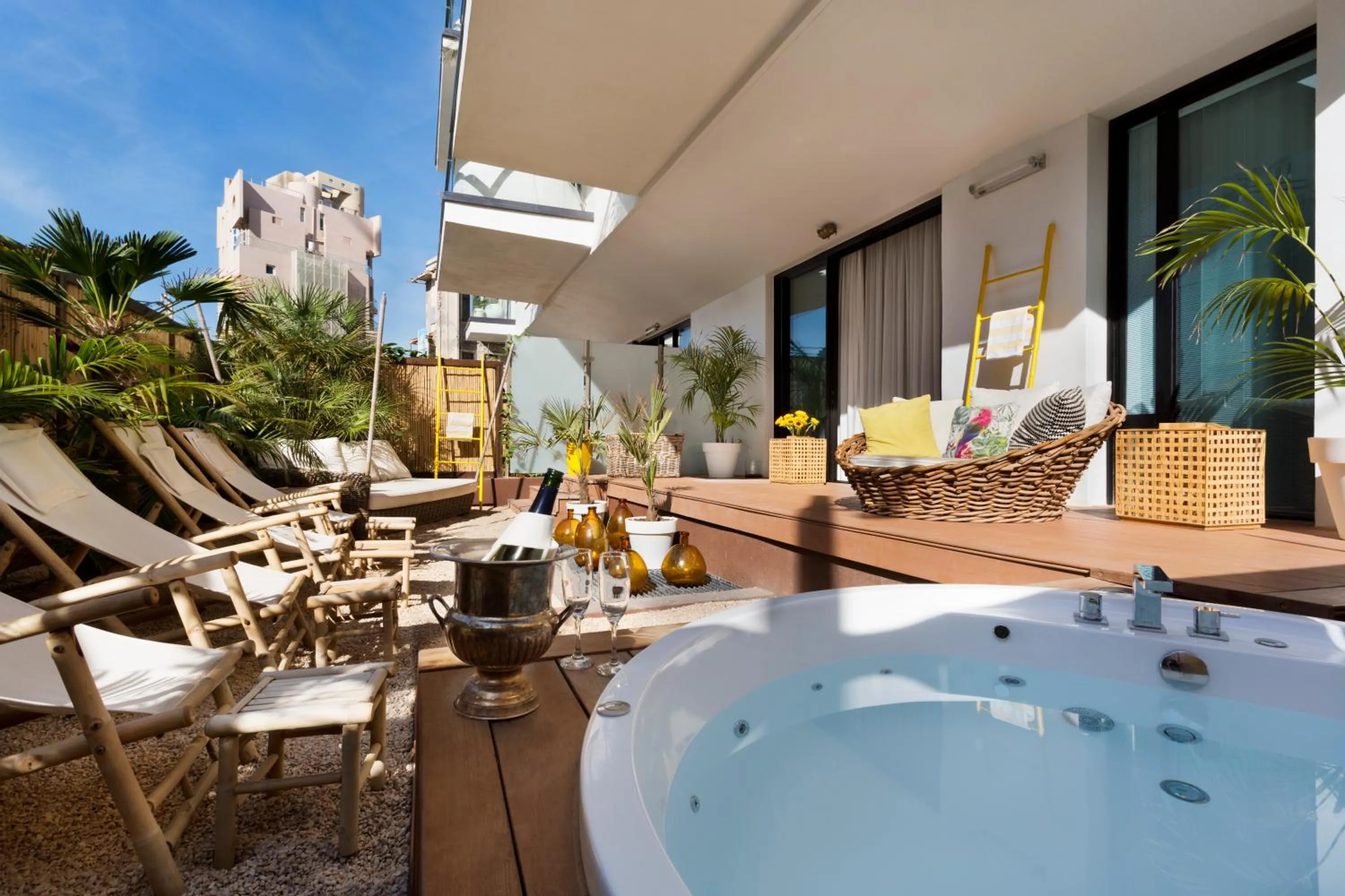 Hot Tub in Brown Beach House Tel-Aviv, a member of Brown Hotels