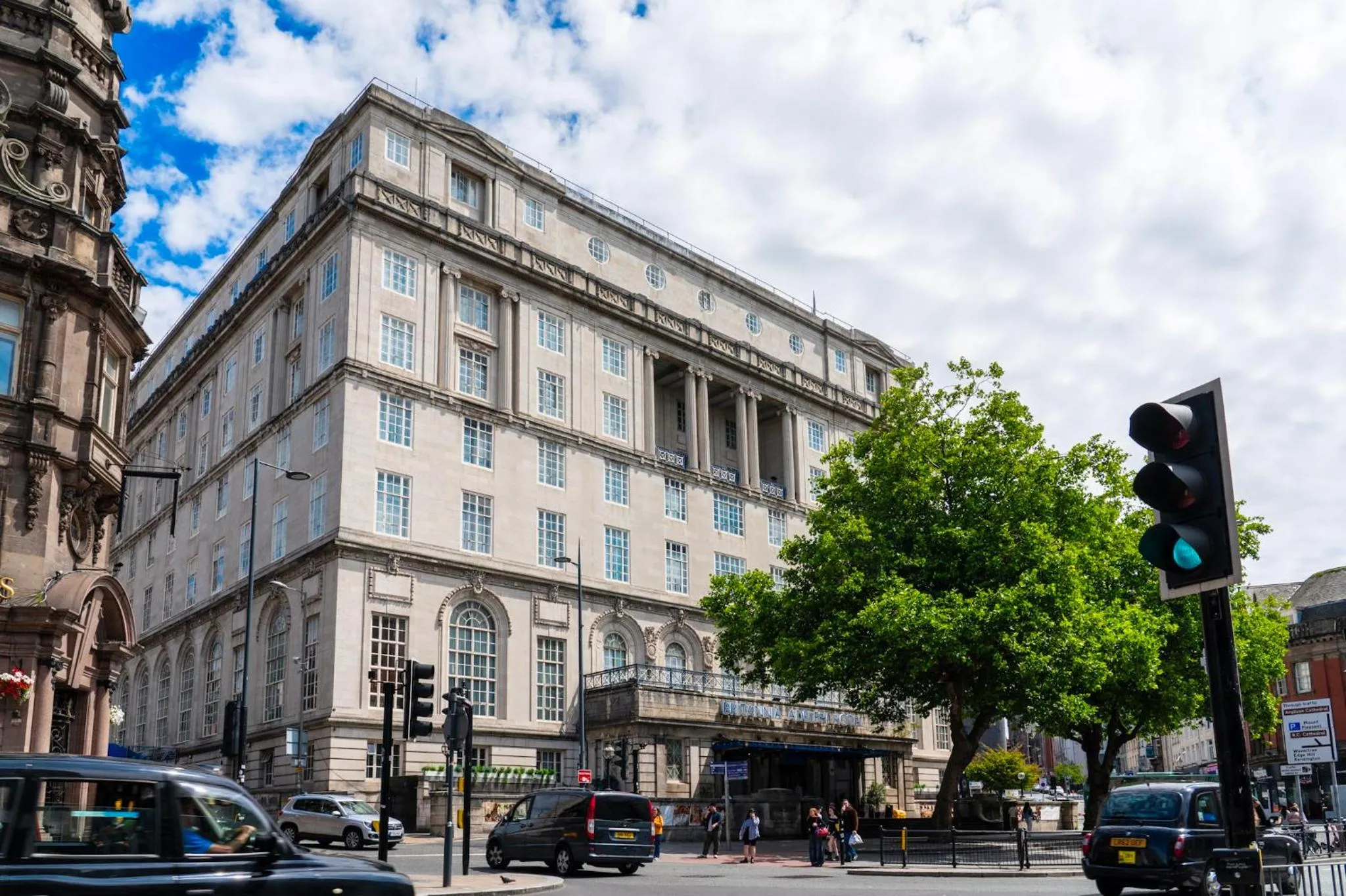 Property building in Adelphi Hotel