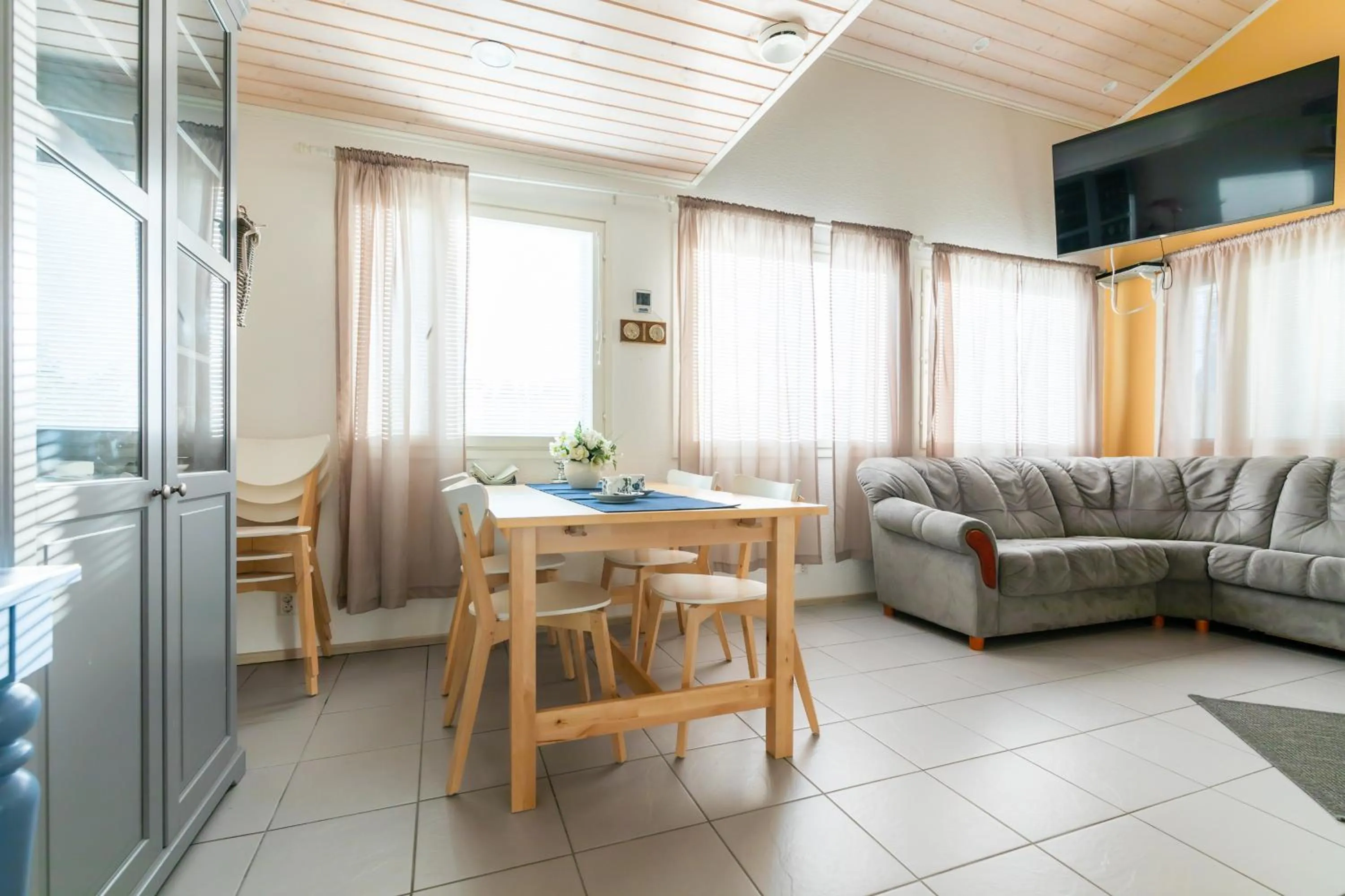 TV and multimedia in Lossisaari Tourist Center