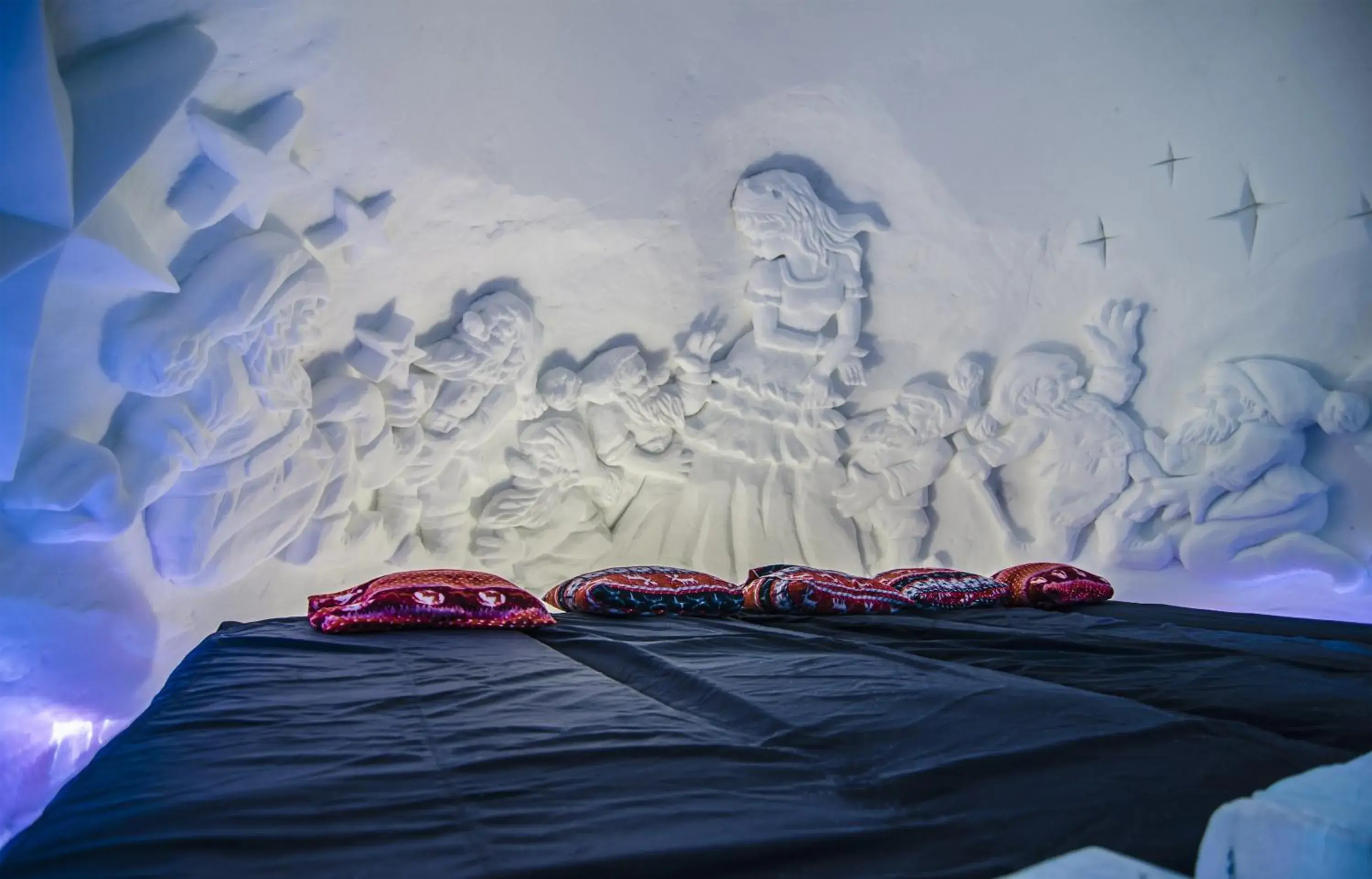 Snow Family Room in Snowhotel Kirkenes Snow Family Room in Snowhotel Kirkenes