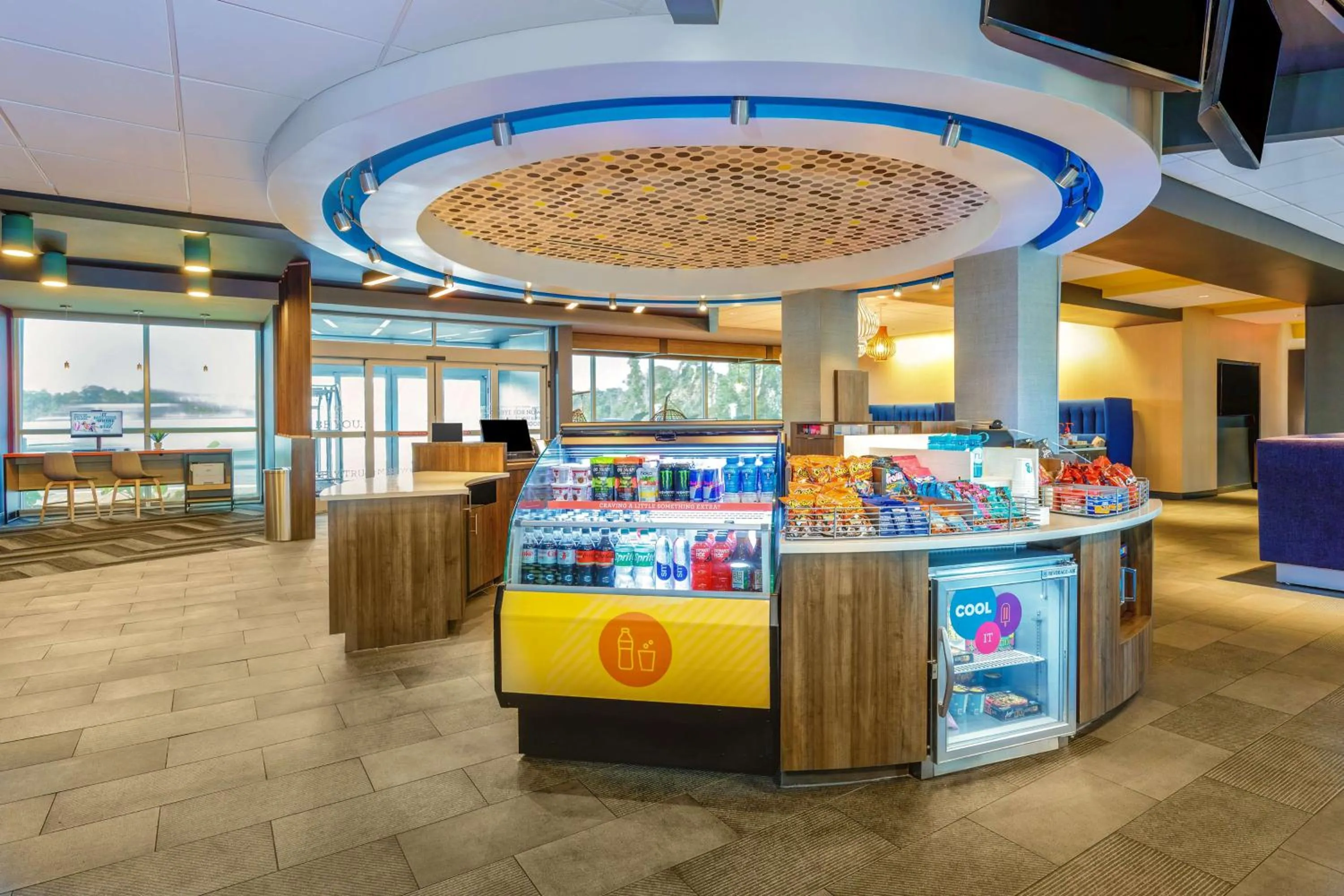 Restaurant/places to eat in Tru By Hilton Panama City Beach