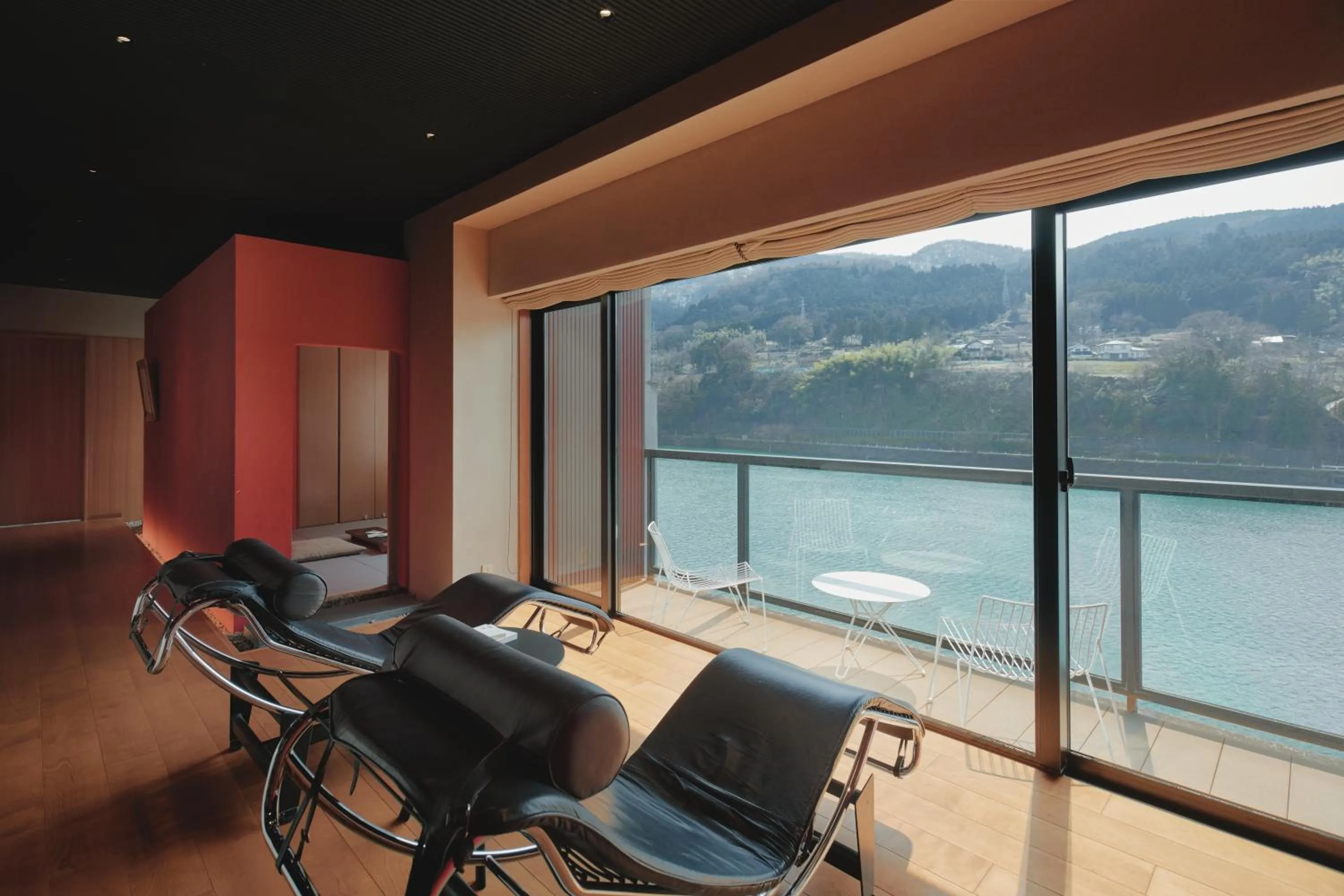 Natural landscape in River Retreat Garaku