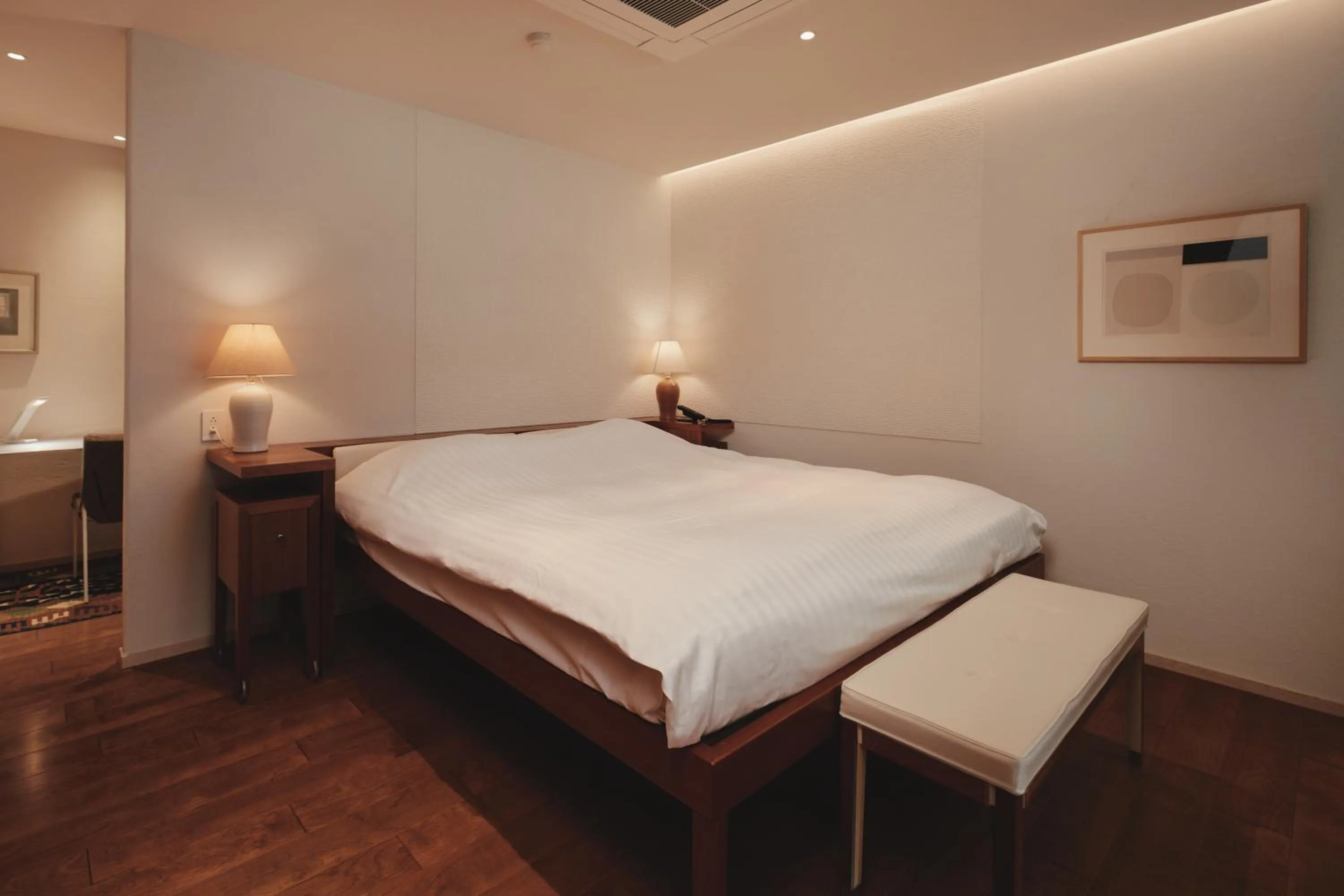 Bedroom, Bed in River Retreat Garaku