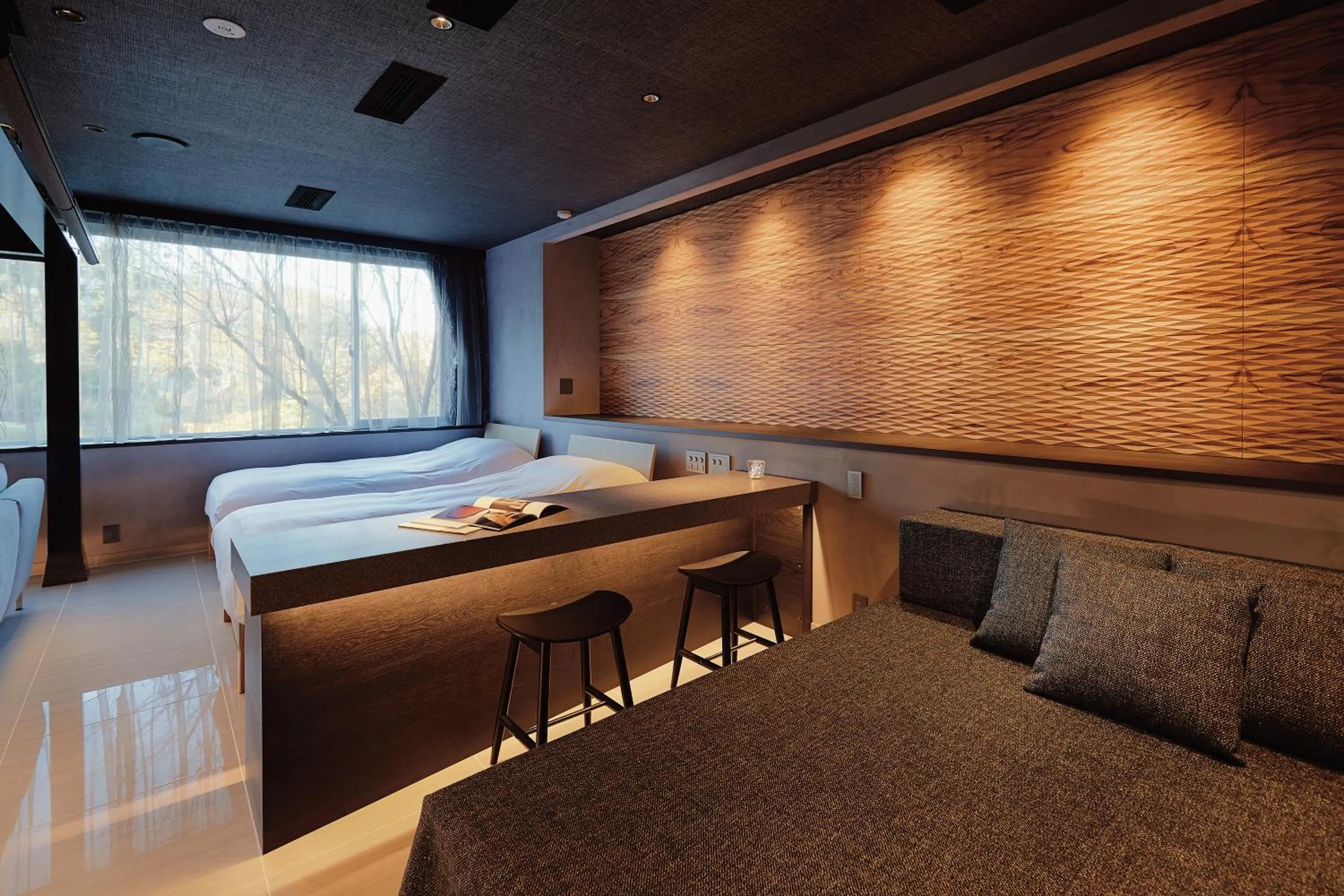 Bed in River Retreat Garaku