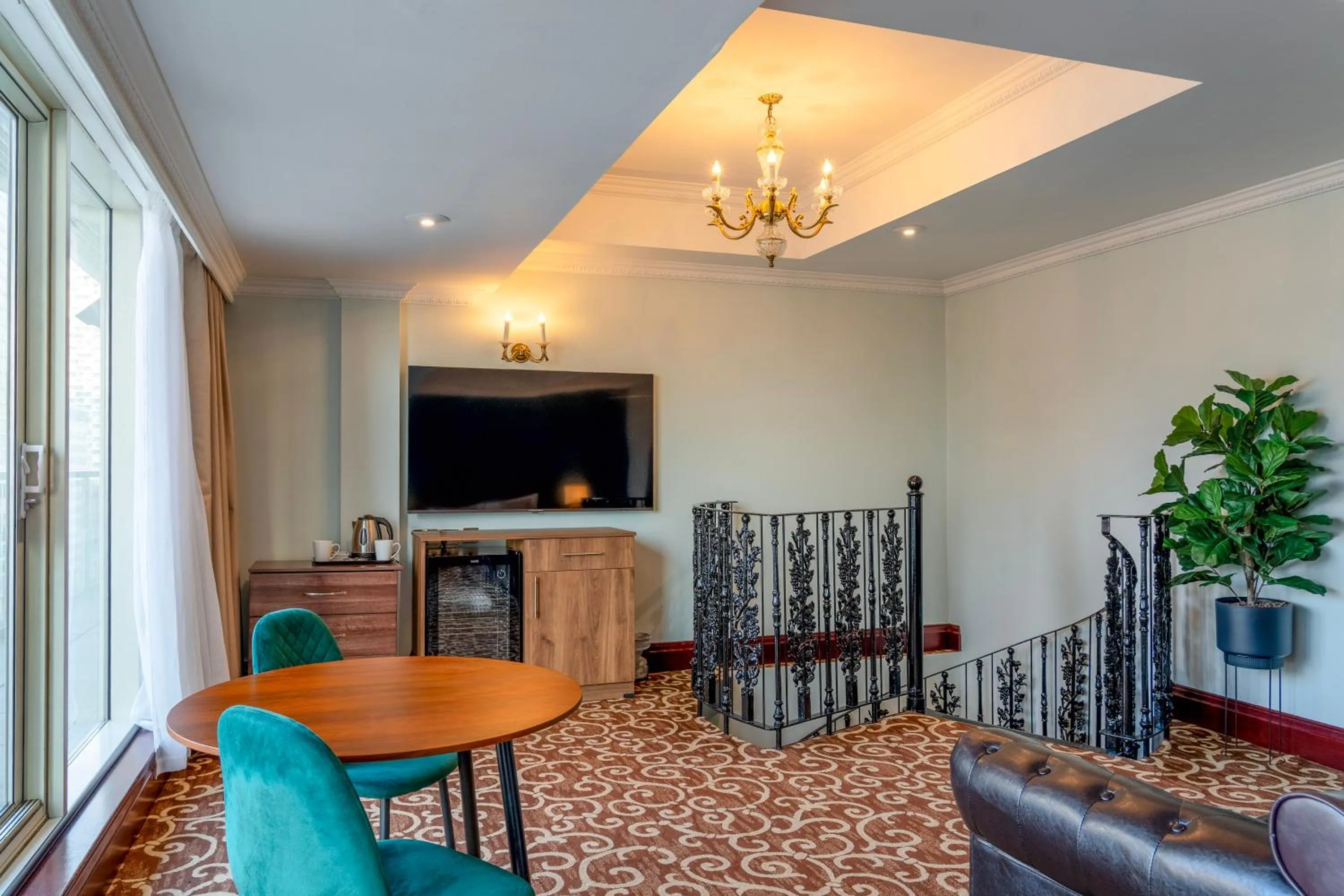 TV and multimedia in Britannia International Hotel Canary Wharf