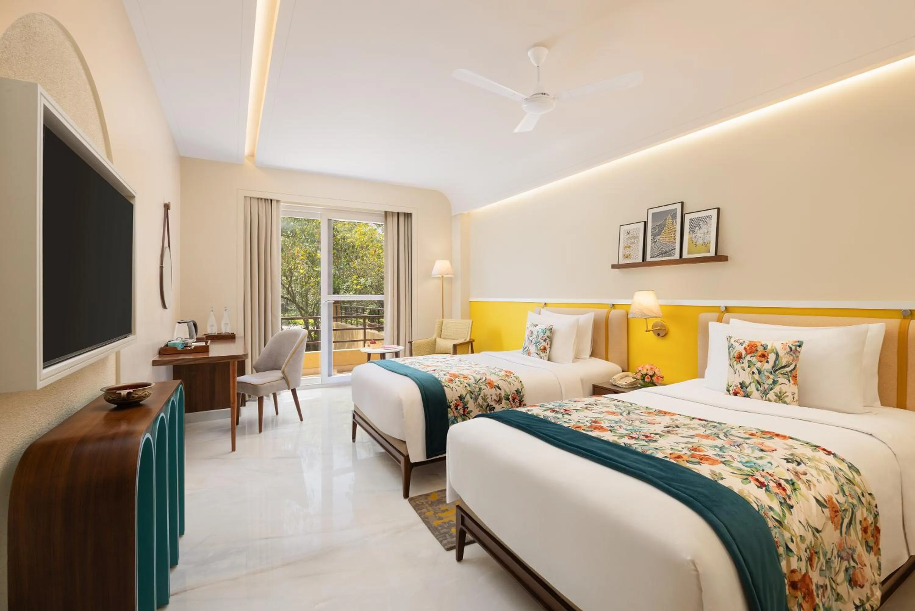 Bedroom, Bed in Aloha On The Ganges by Leisure Hotels