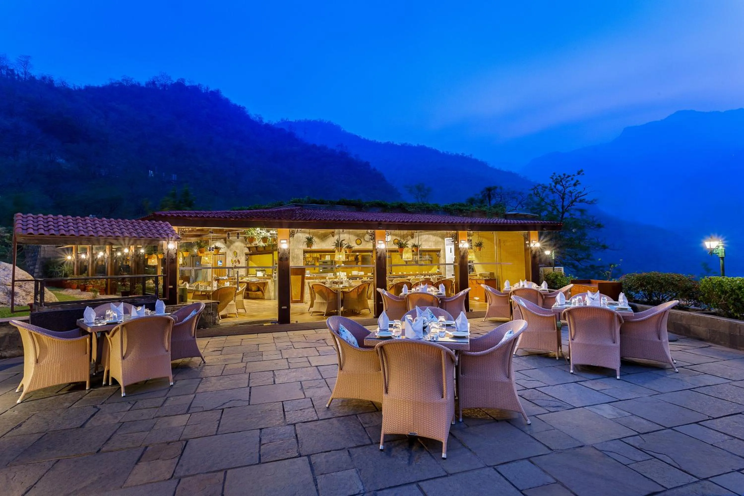 Restaurant/places to eat in Aloha On The Ganges by Leisure Hotels