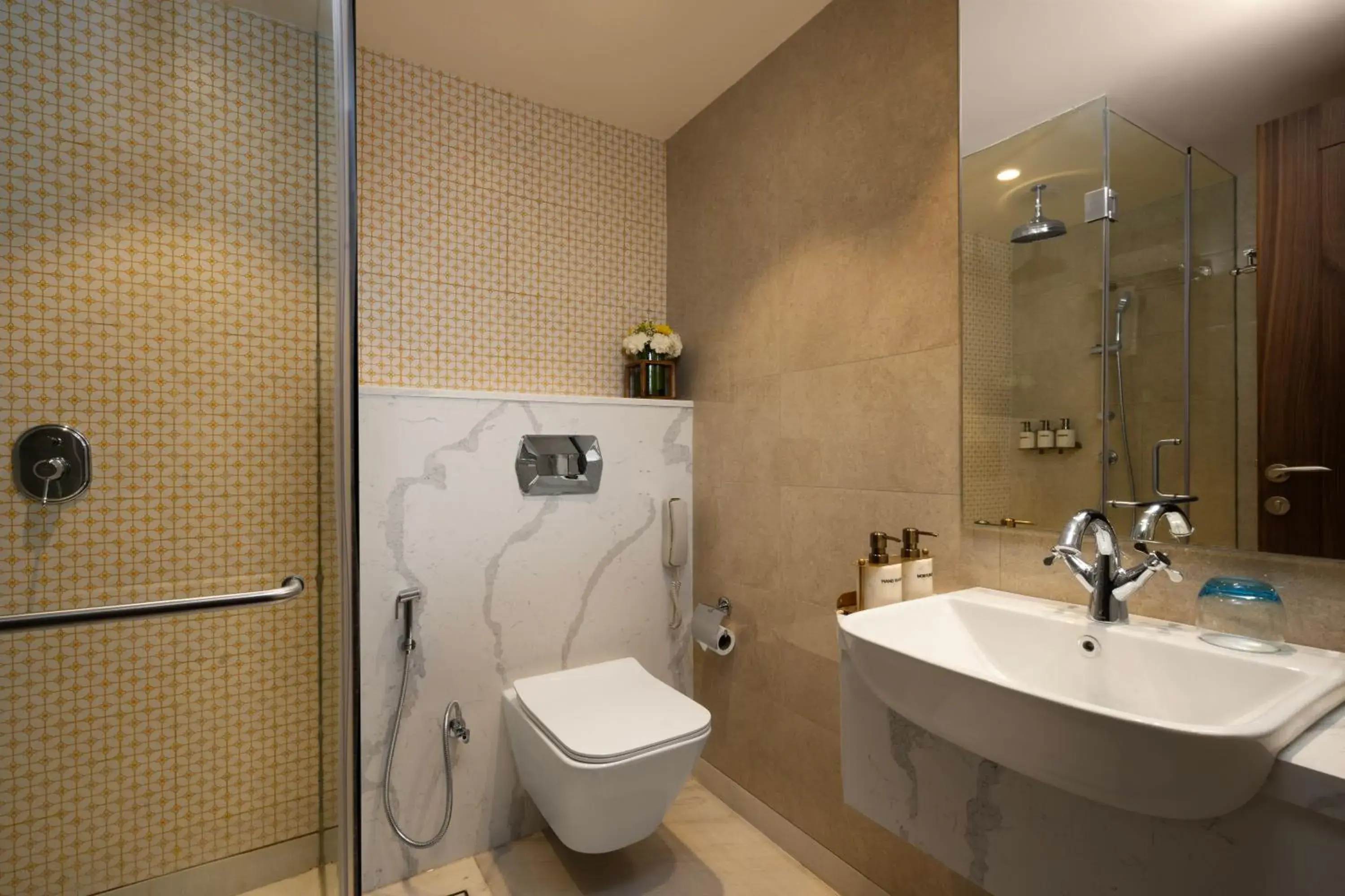 Two Bedroom Royal Apartment (Ganges View) in Aloha On The Ganges by Leisure Hotels Two Bedroom Royal Apartment (Ganges View) in Aloha On The Ganges by Leisure Hotels