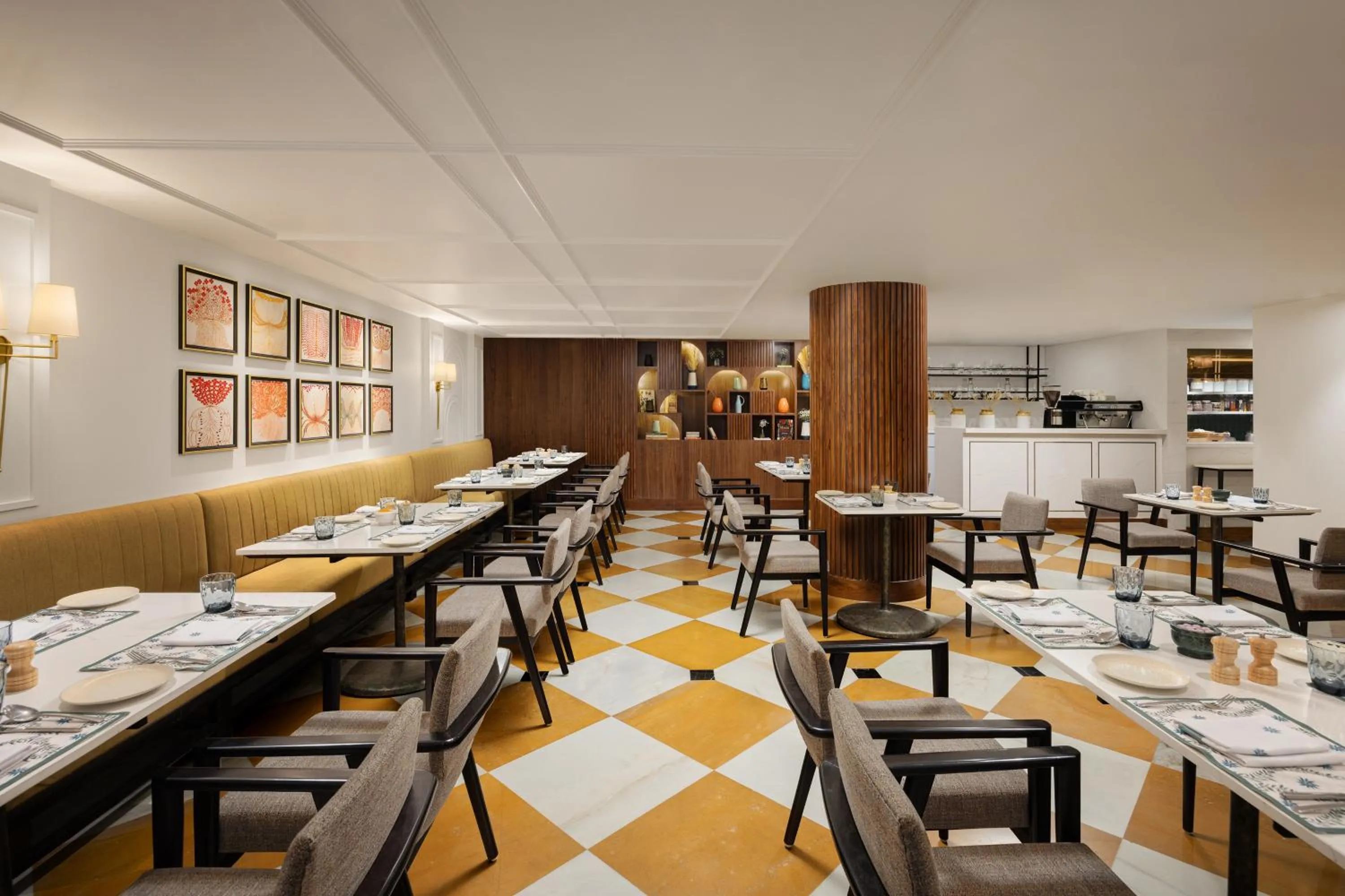 Restaurant/places to eat in Aloha On The Ganges by Leisure Hotels