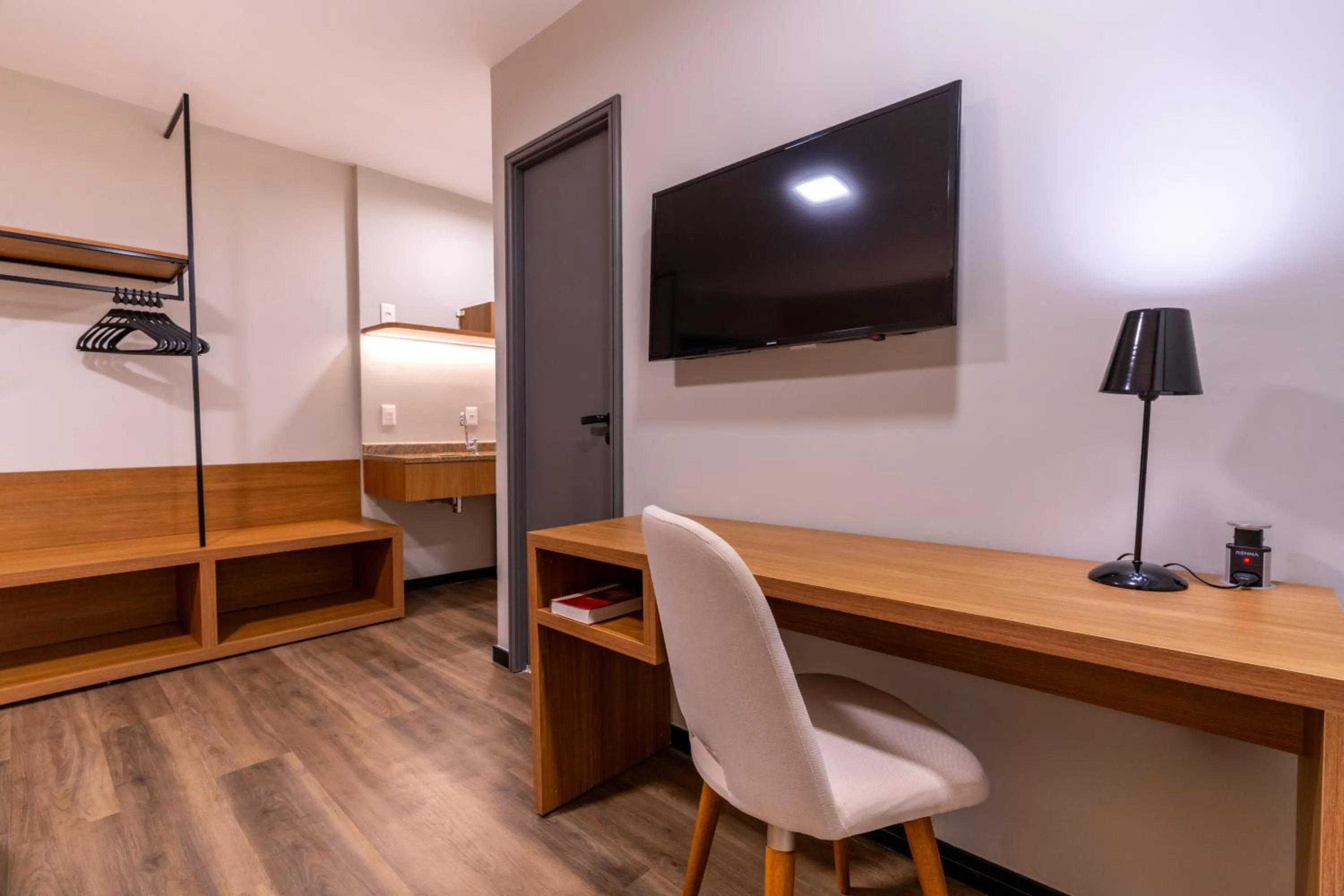 Bedroom, Bed in Intercity Interative São Paulo Jardins