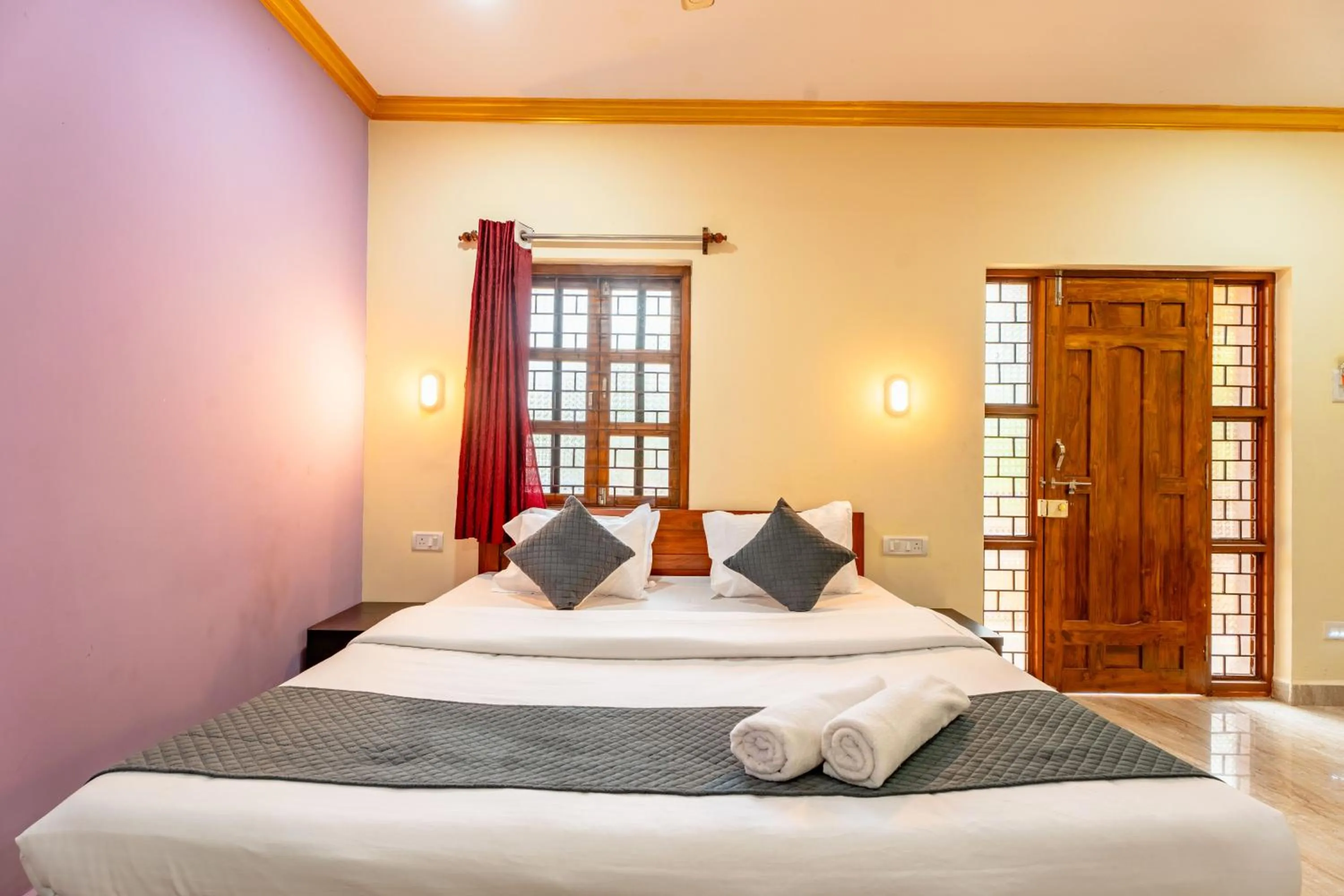 Bed in Tropical Beach Walk