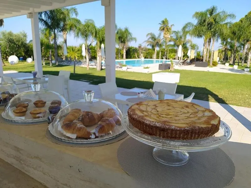 Buffet breakfast in Tenuta Espada Luxury Residence