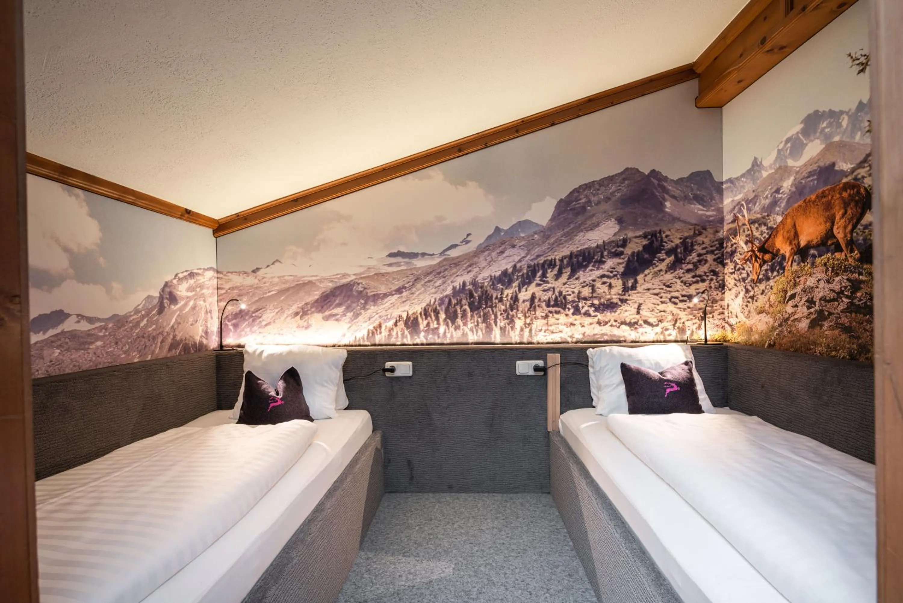 Bedroom, Bed in Hotel Gassner - 4 Sterne Superior