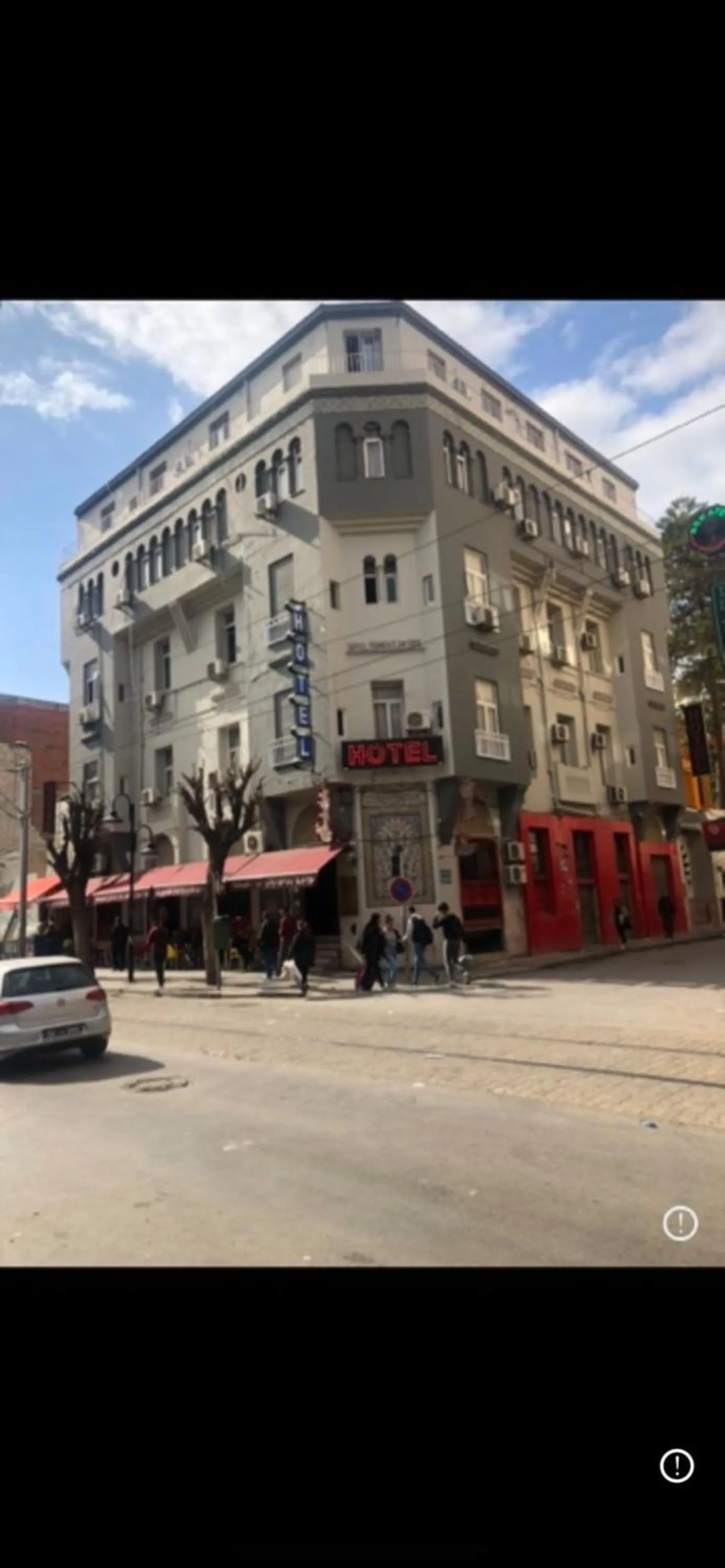 Property building in Hotel Transatlantique Tunis