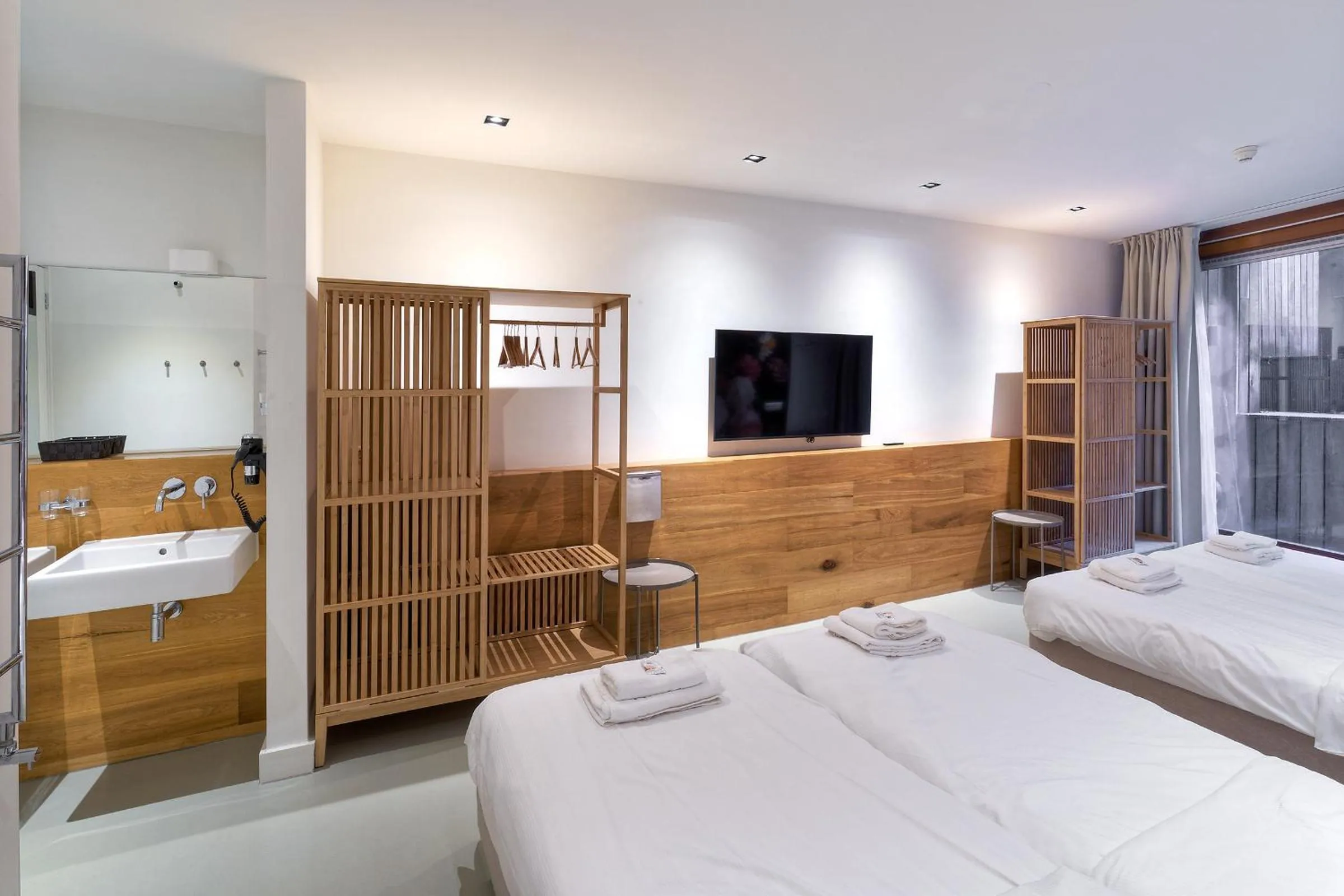 Bed in Marnix360apartments The Mansion Suites