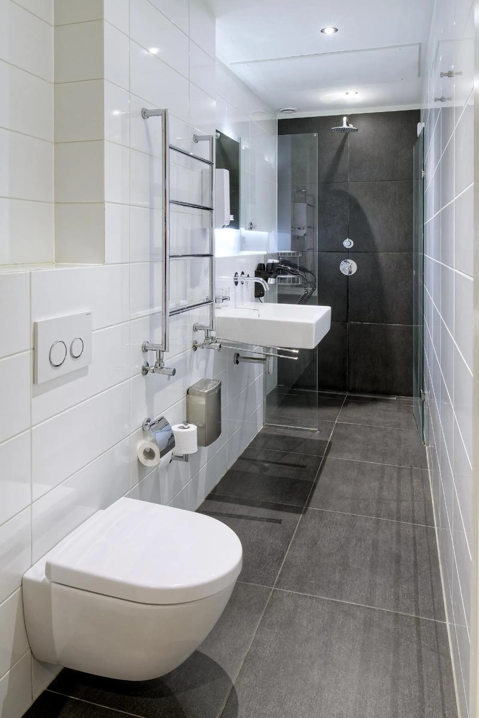 Marnix360apartments The Mansion Suites