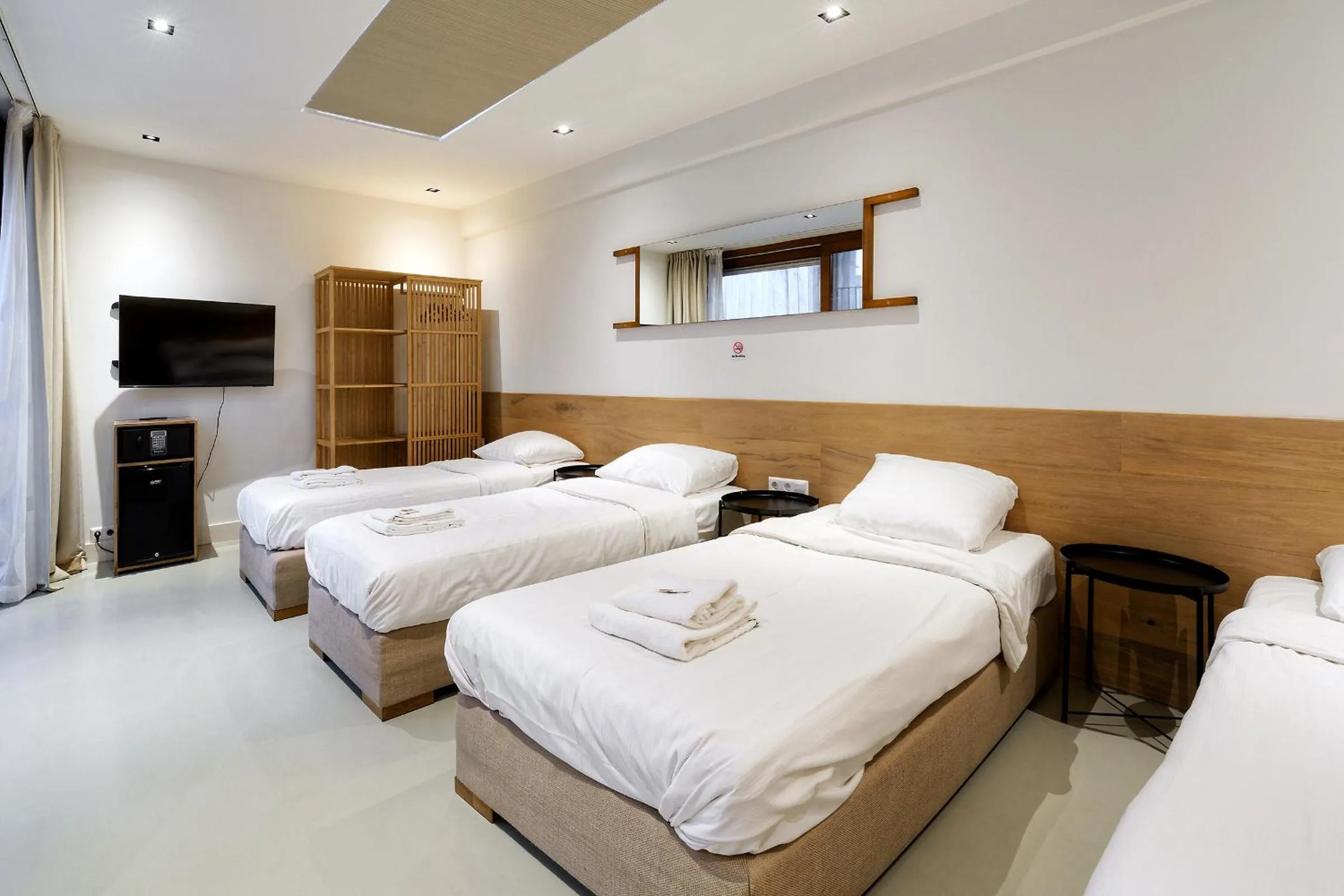 Bed in Marnix360apartments The Mansion Suites