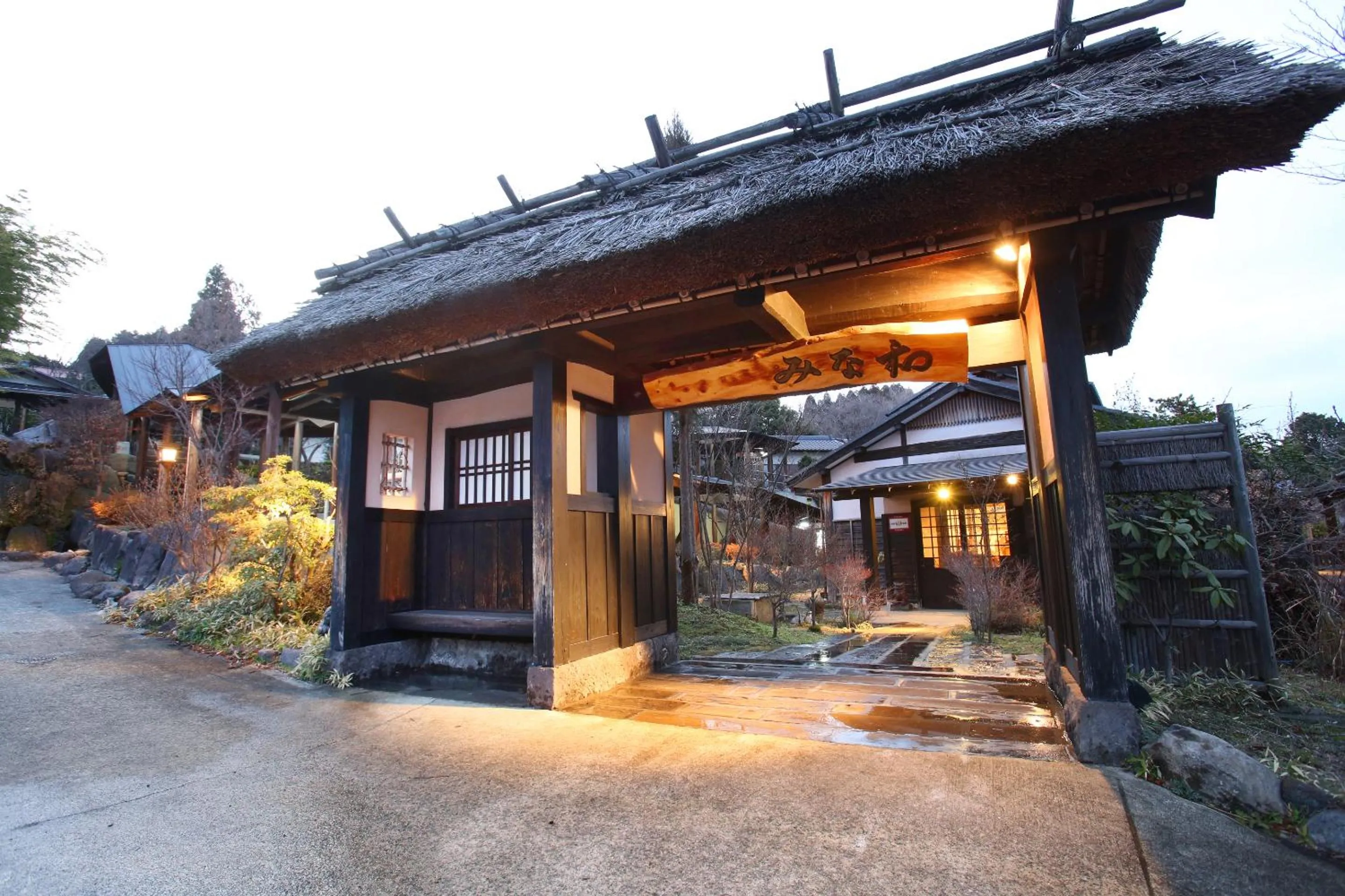Facade/entrance in Tawarayama Onsen Ryokan Minawa