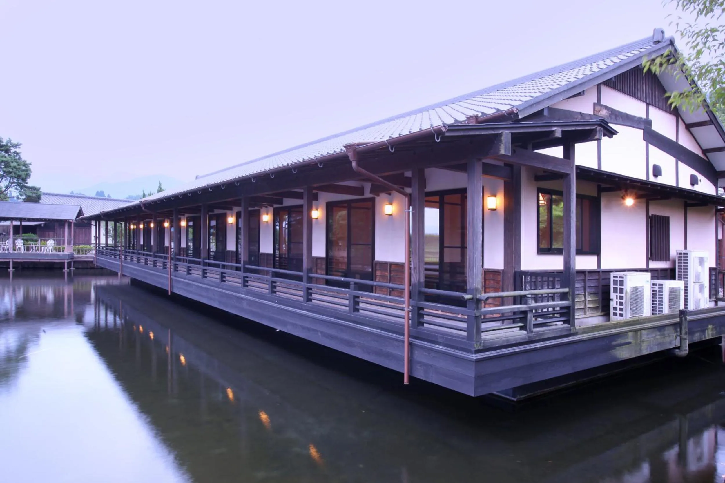 Facade/entrance in Tawarayama Onsen Ryokan Minawa