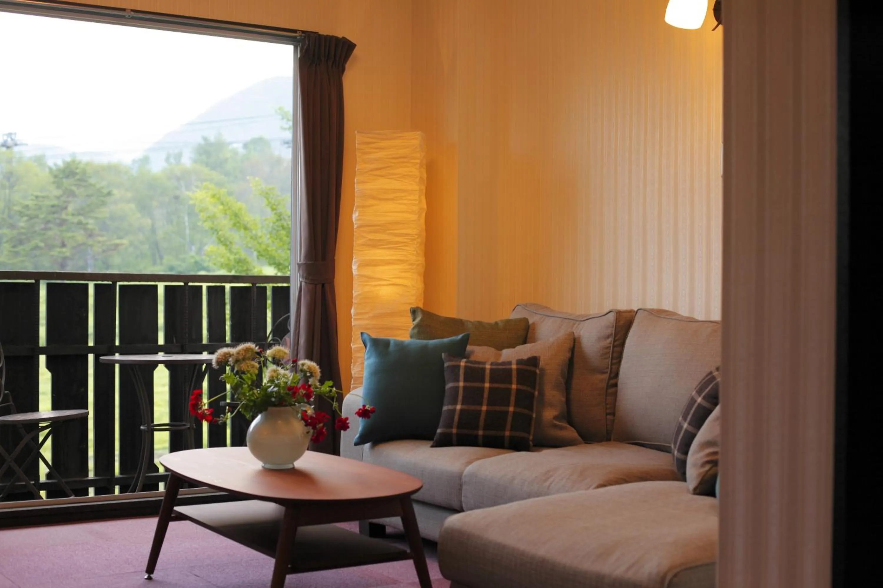 Seating area in Hotel Hakuba Berghaus