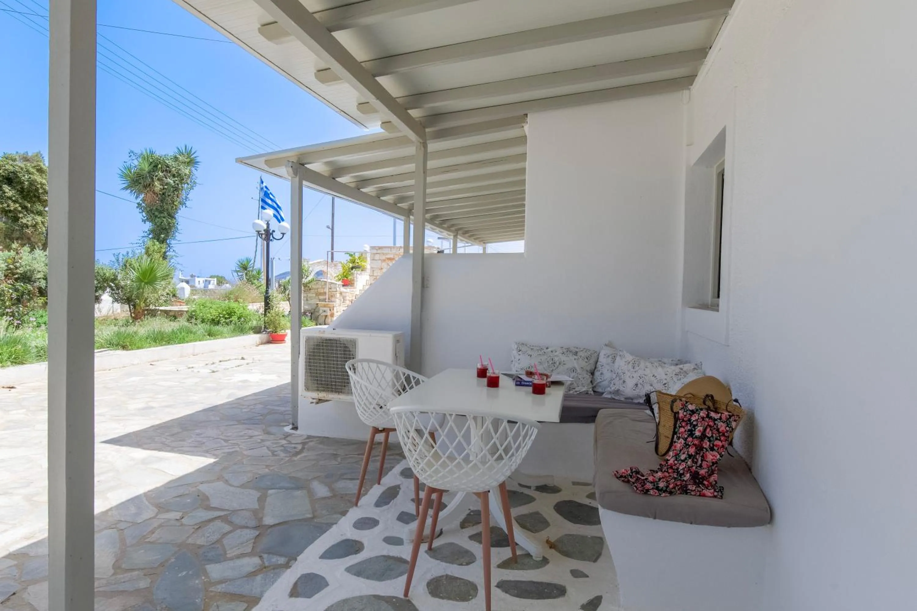 Property building in Margarita Studios Ambelas