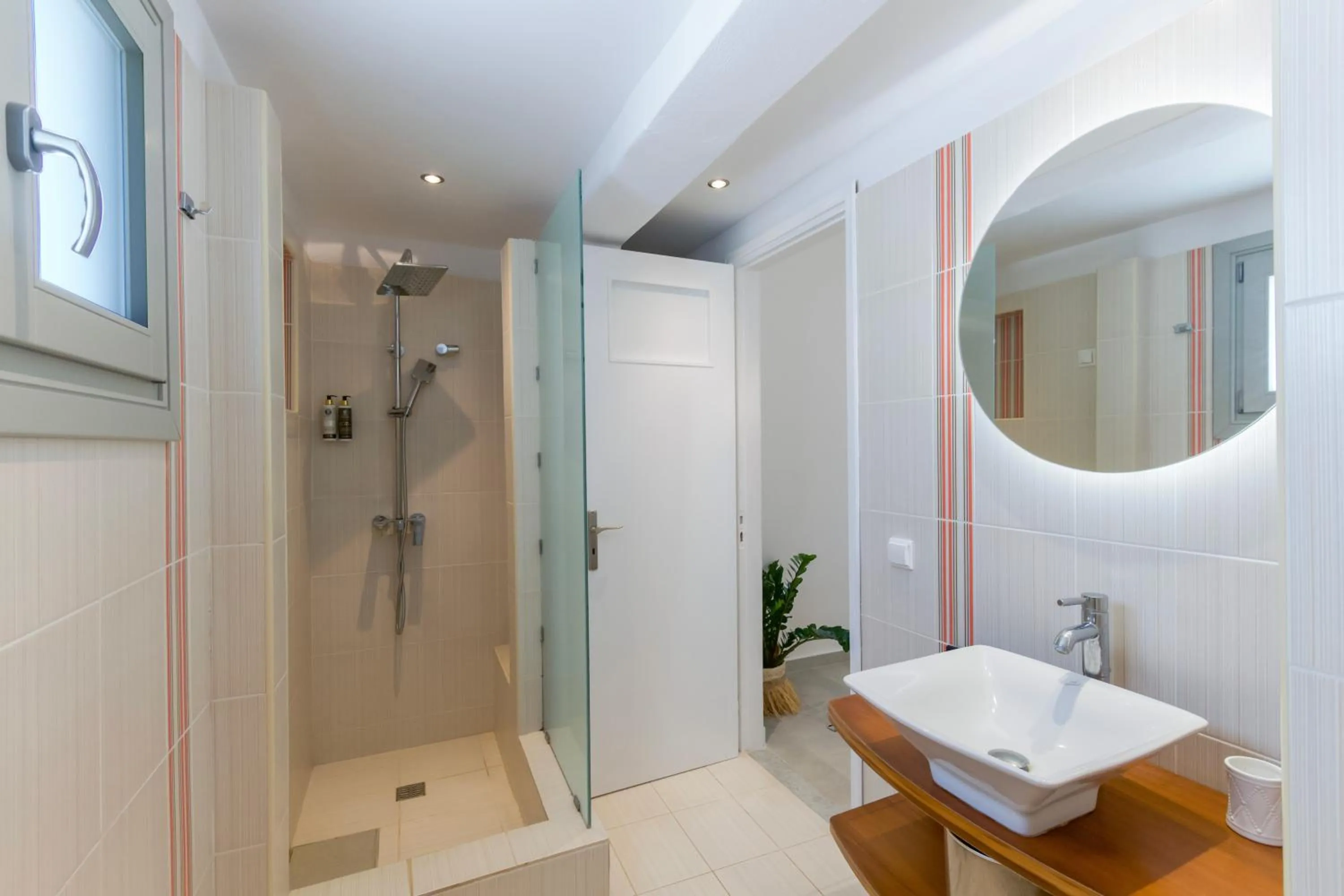 Bathroom in Margarita Studios Ambelas