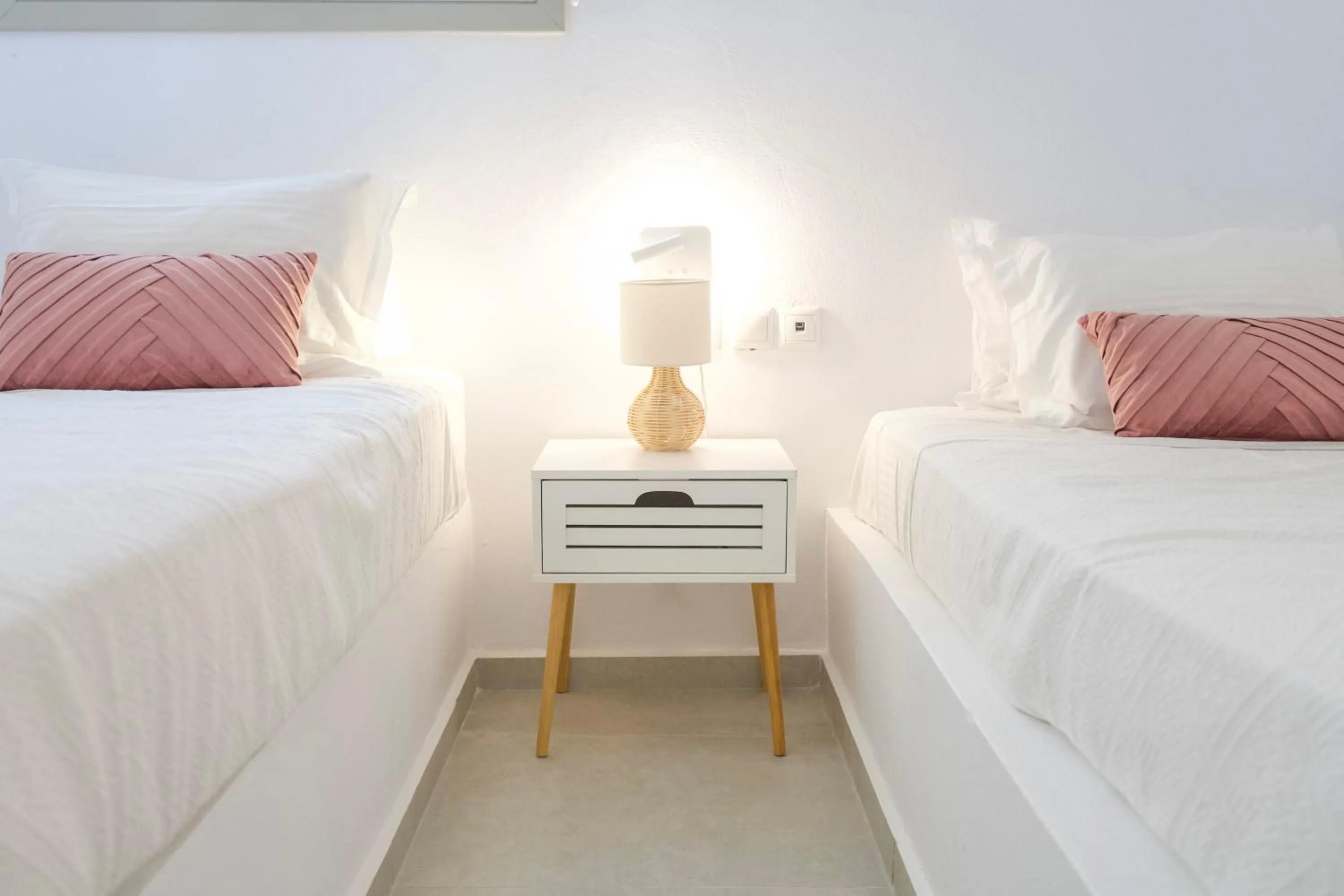 Bed in Margarita Studios Ambelas