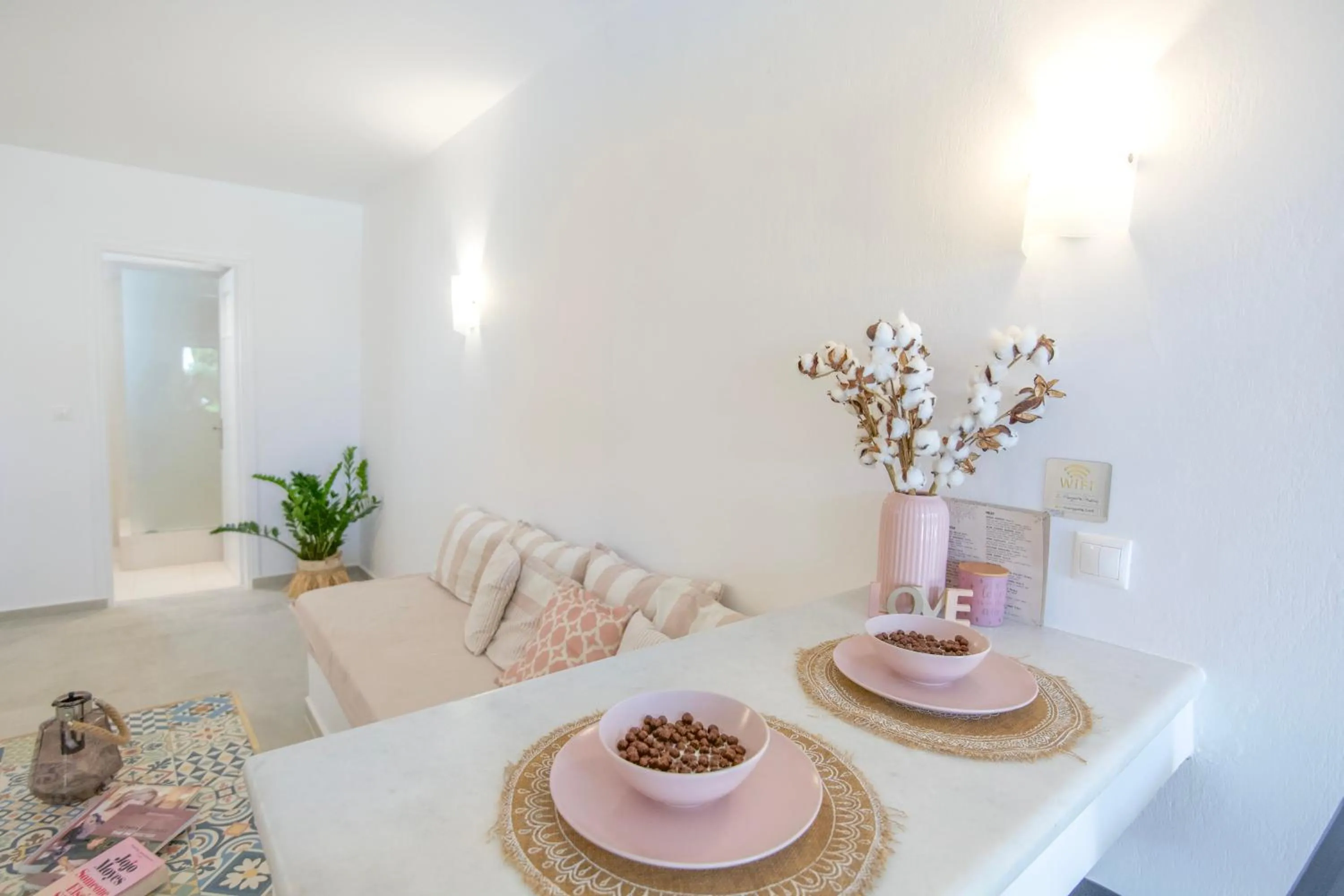 Photo of the whole room in Margarita Studios Ambelas