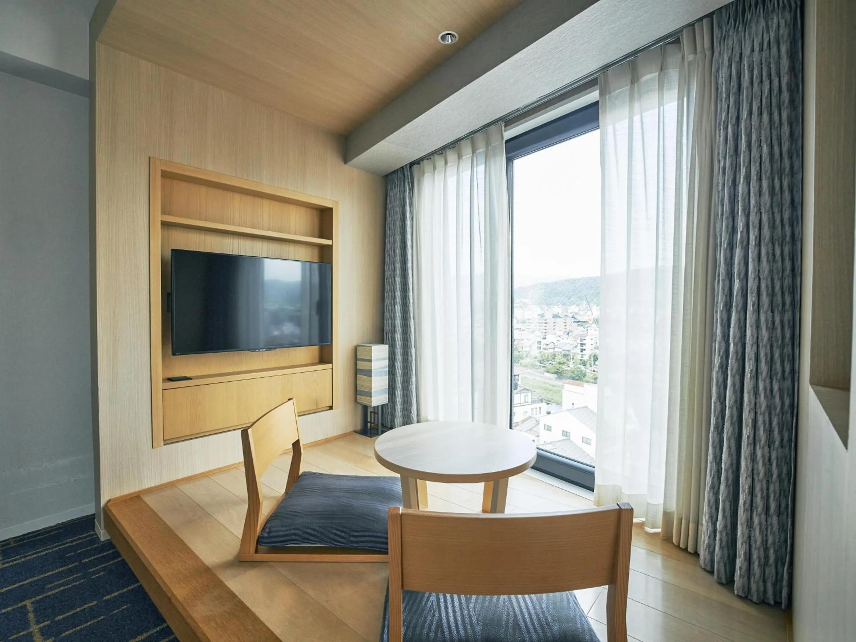 TV and multimedia in Hotel Traveltine Kyoto Kiyamachi