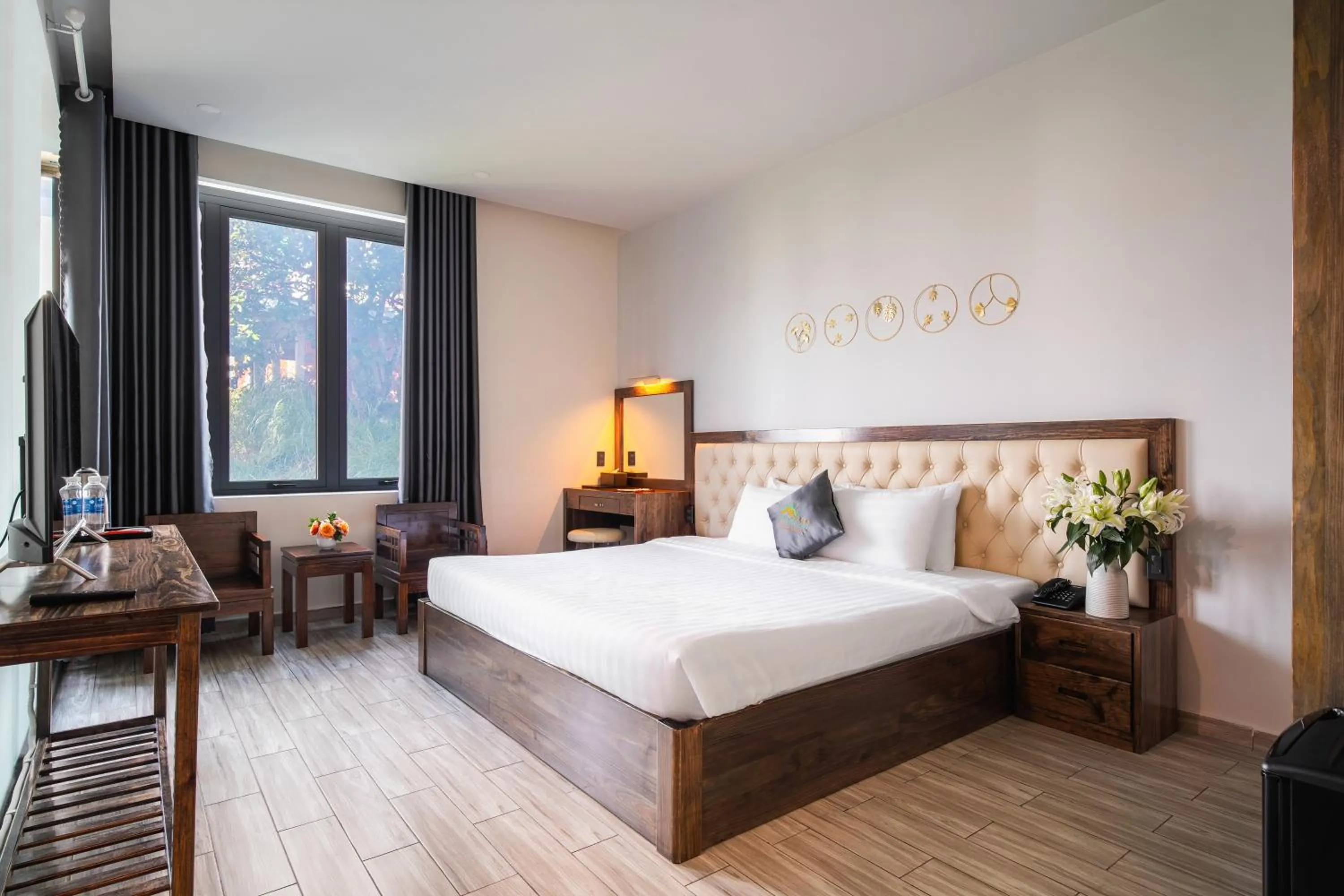 Bed in Greenview City Hotel